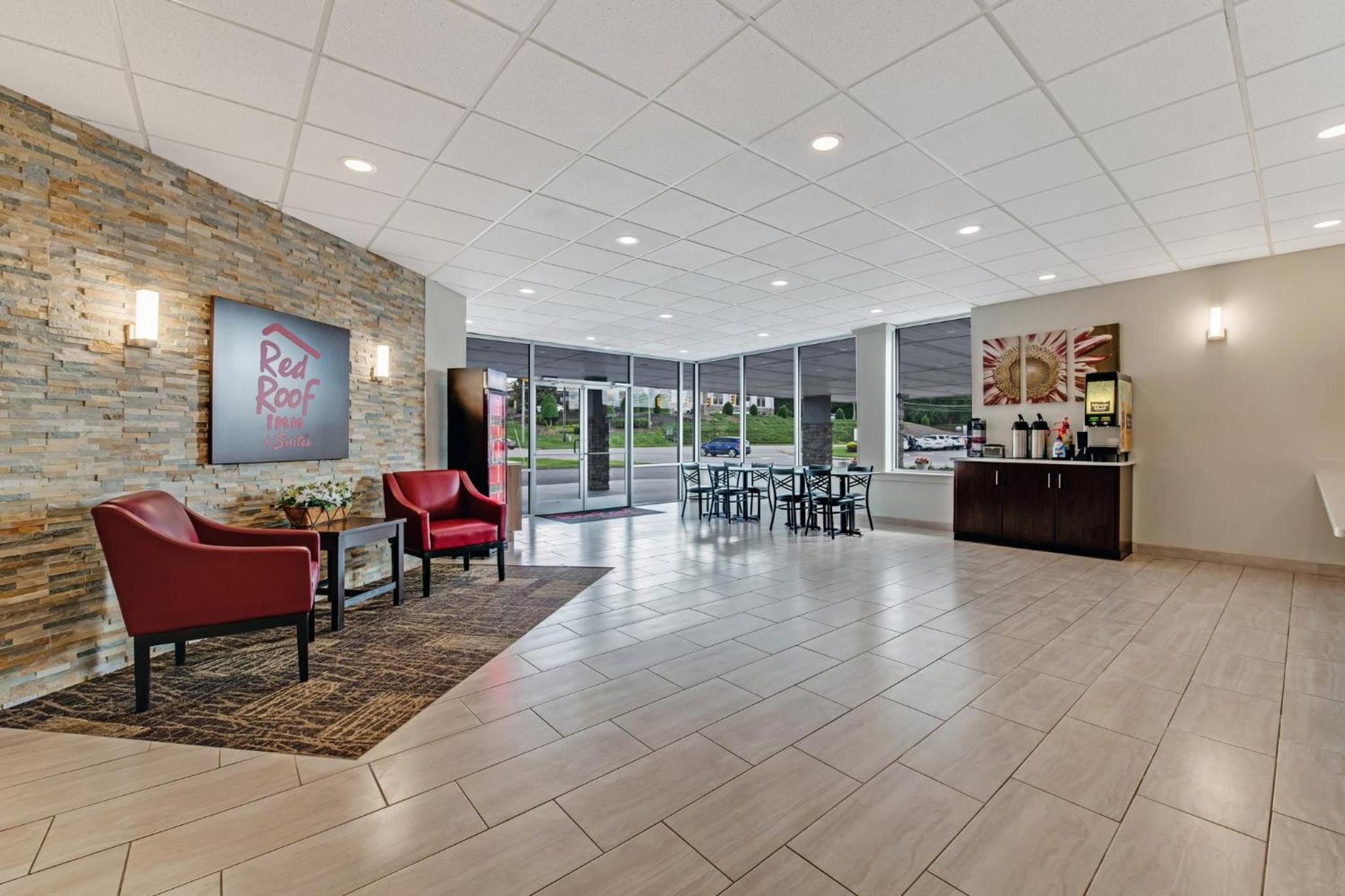 Red Roof Inn & Suites Wilkesboro