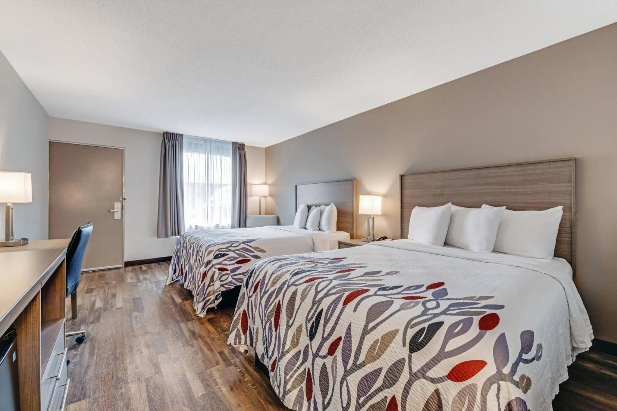 Red Roof Inn & Suites Wilkesboro