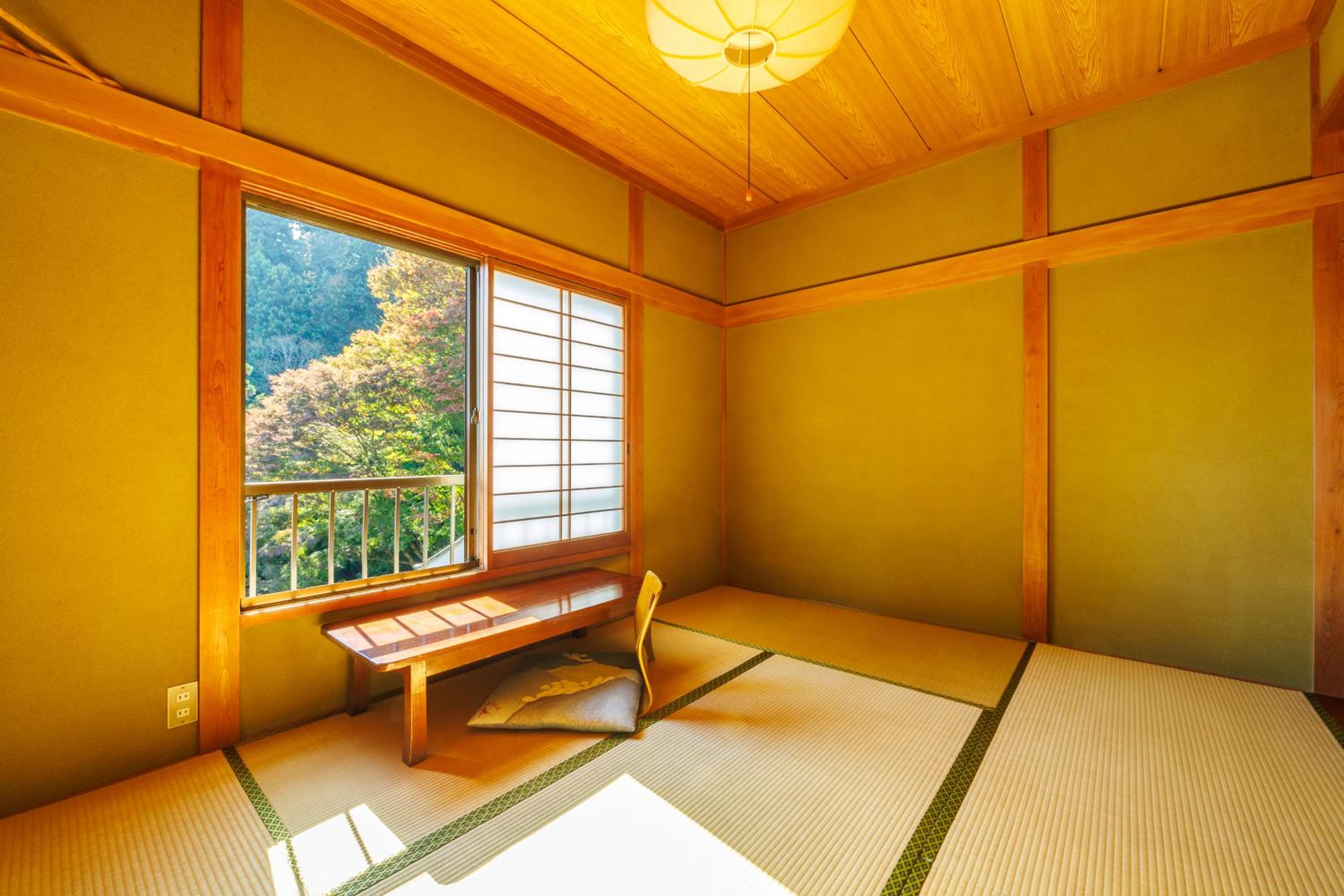 Shukubo Komadori-Sanso