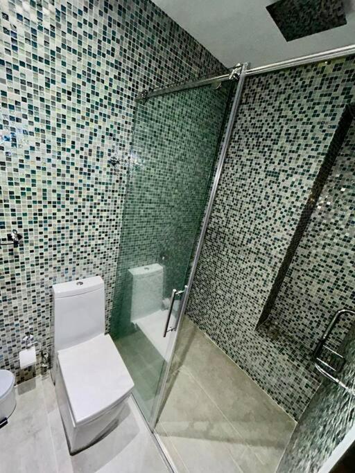 Luxury mansion in heart of Eje Cafetero 15 sleeps!
