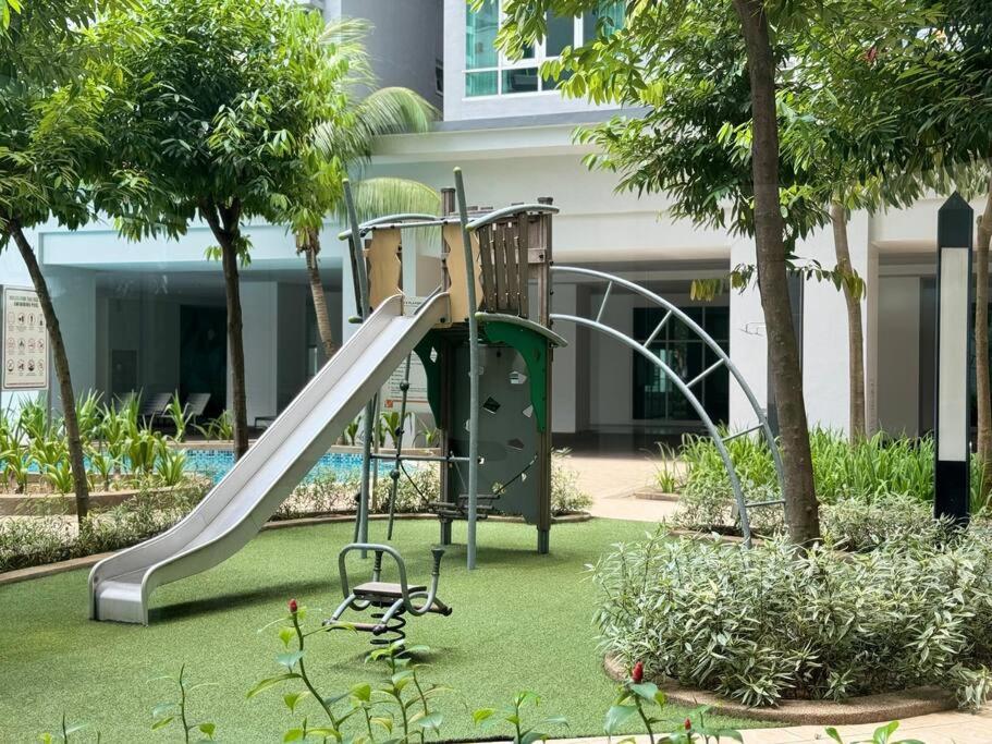 Sunway Velocity V Residence by DeUrban
