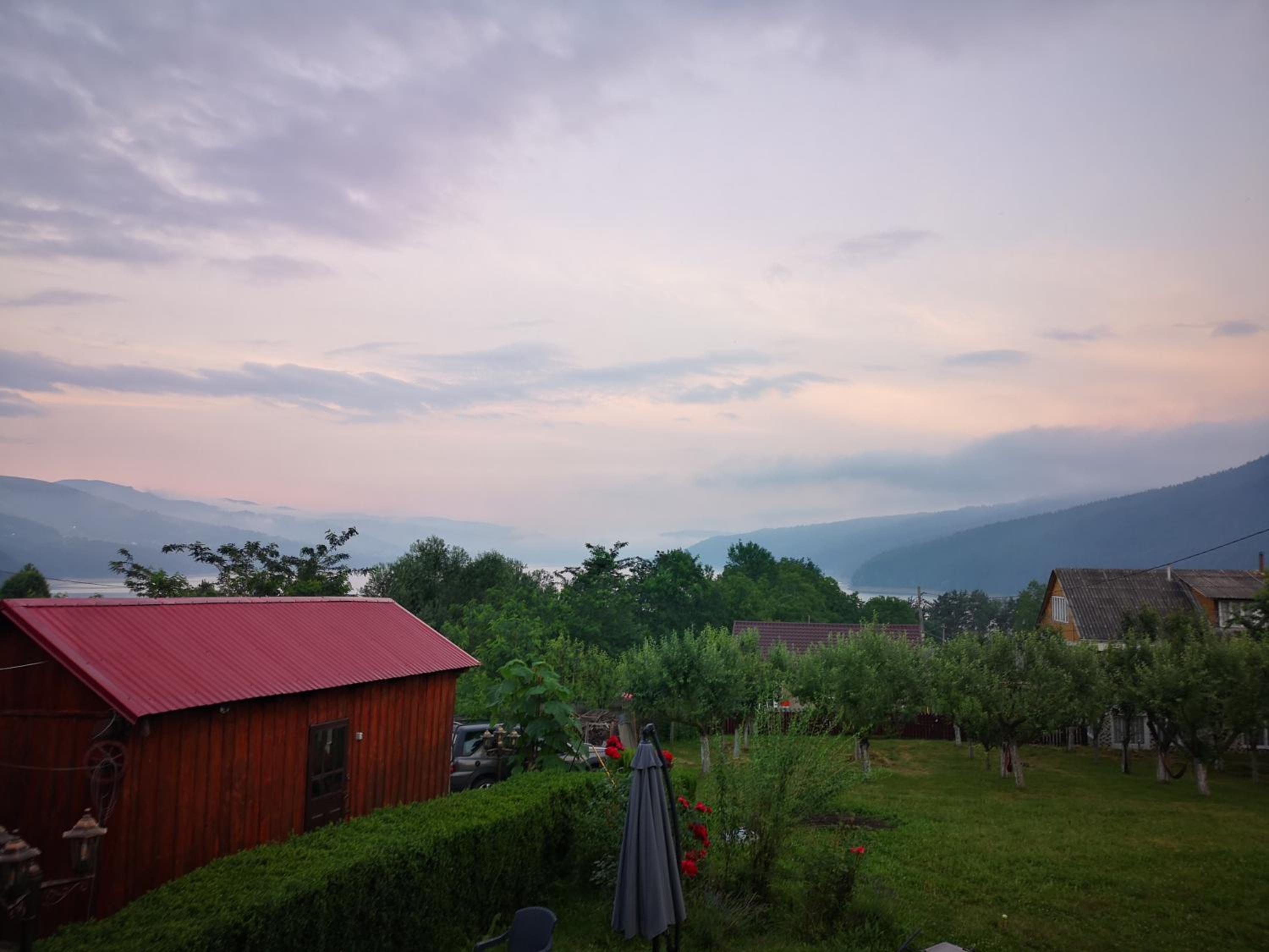 Lake House Violeta view 4