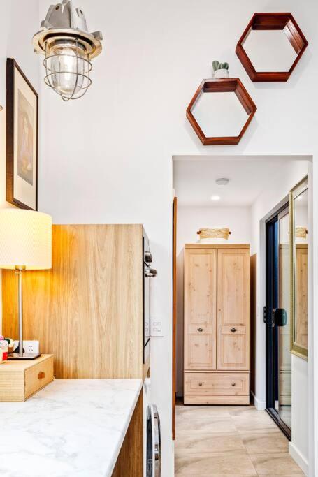 EcoBee Studio in Garden Serenity