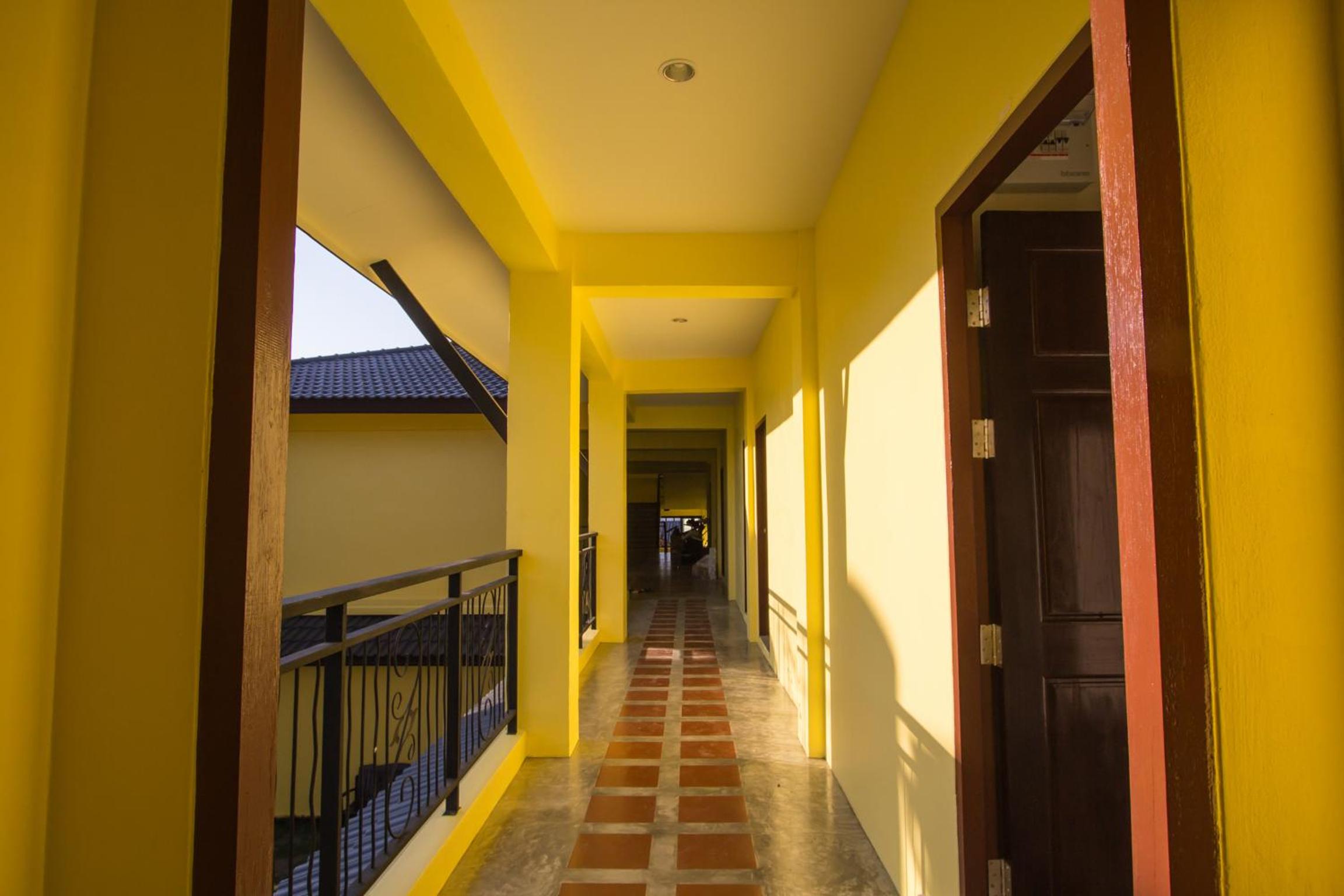 Baan Pordeedin