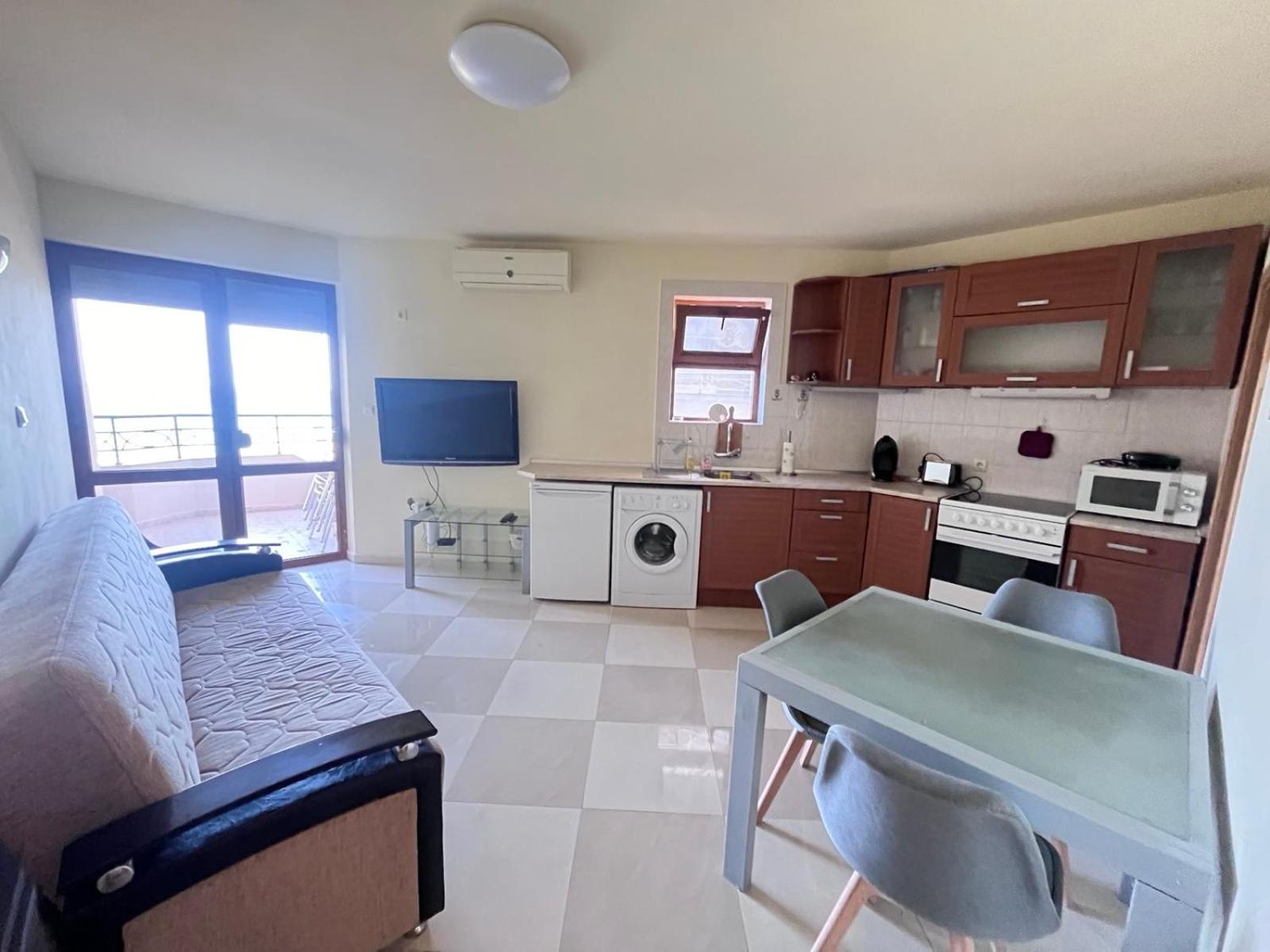 Apartment Divna