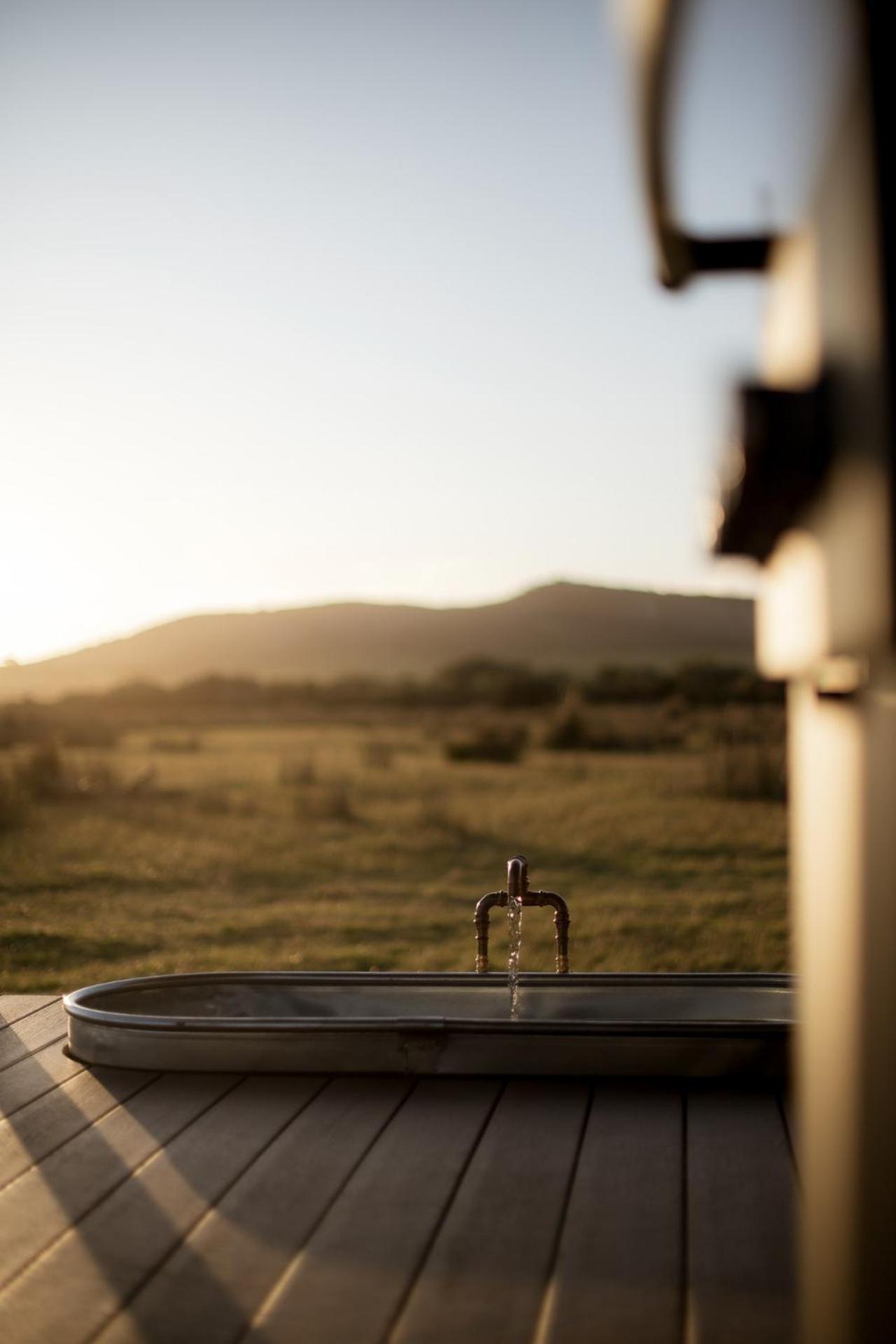 Michael the Tiny Cabin in Esperance