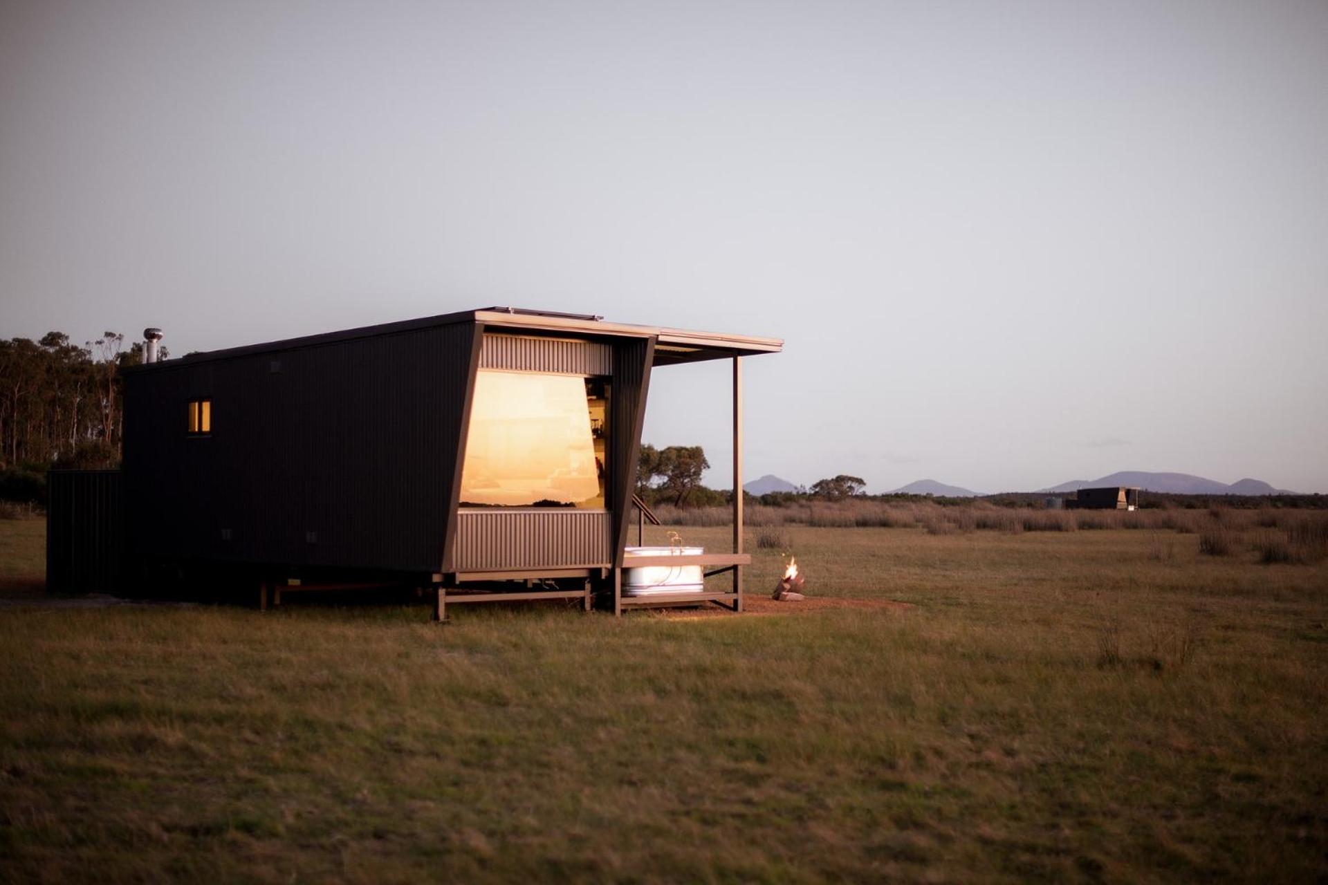 Michael the Tiny Cabin in Esperance