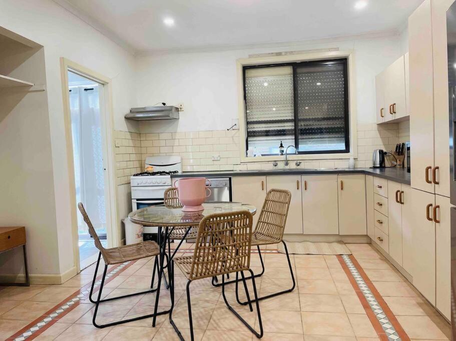 D139 Norfolk Cottage Stay