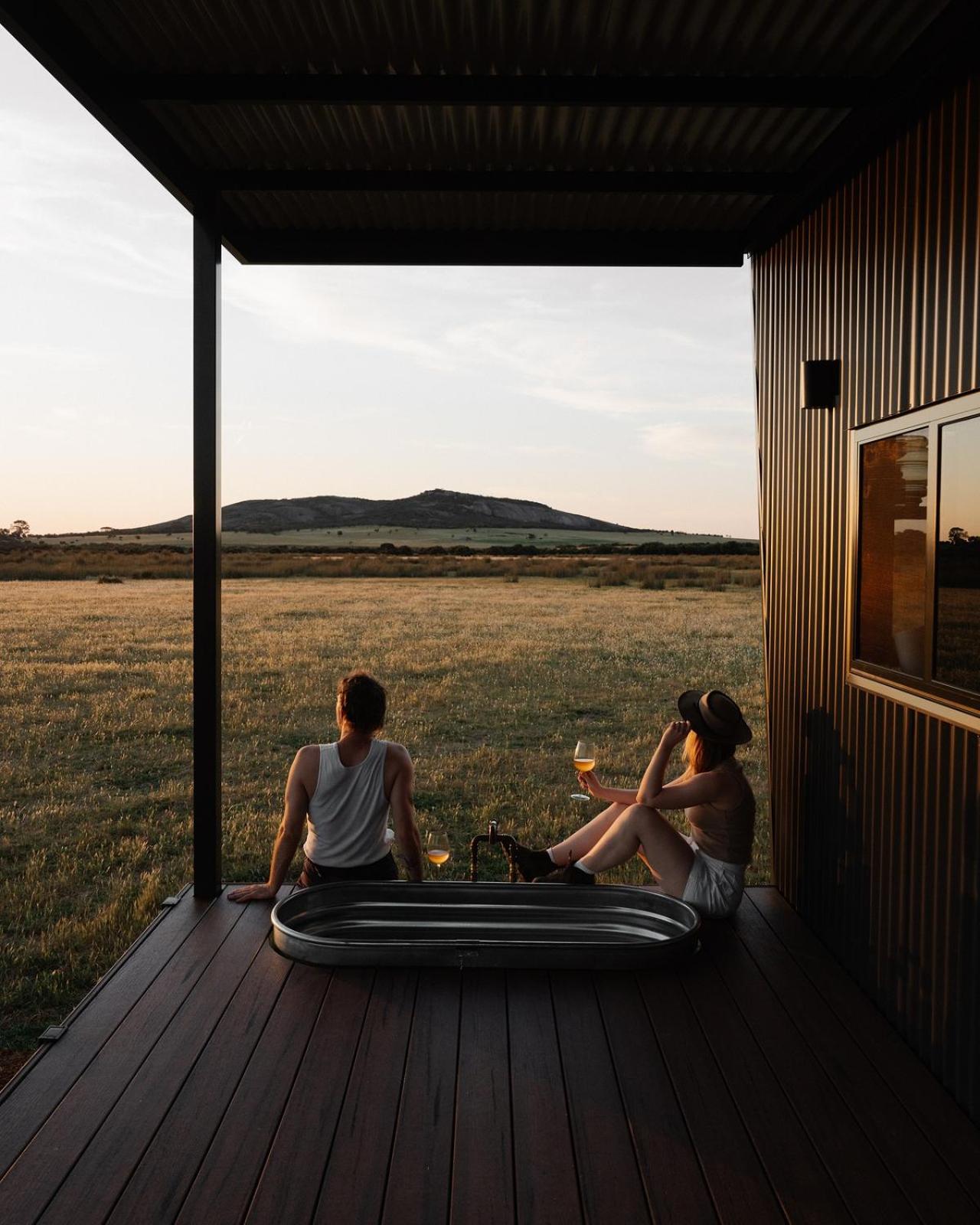 Michael the Tiny Cabin in Esperance