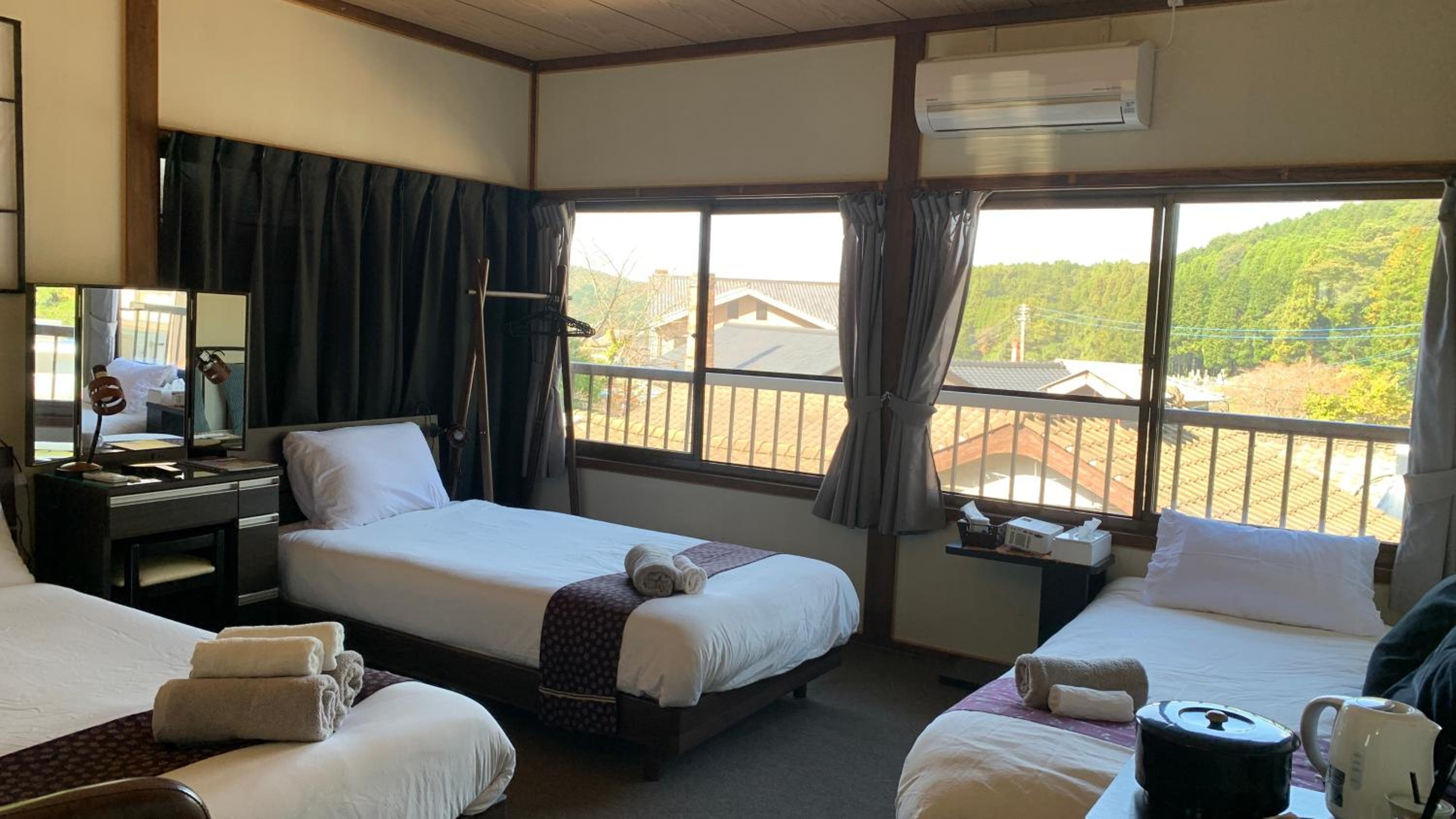 Okawachiyama LODGE - Village of the Secret Kilns! view 3