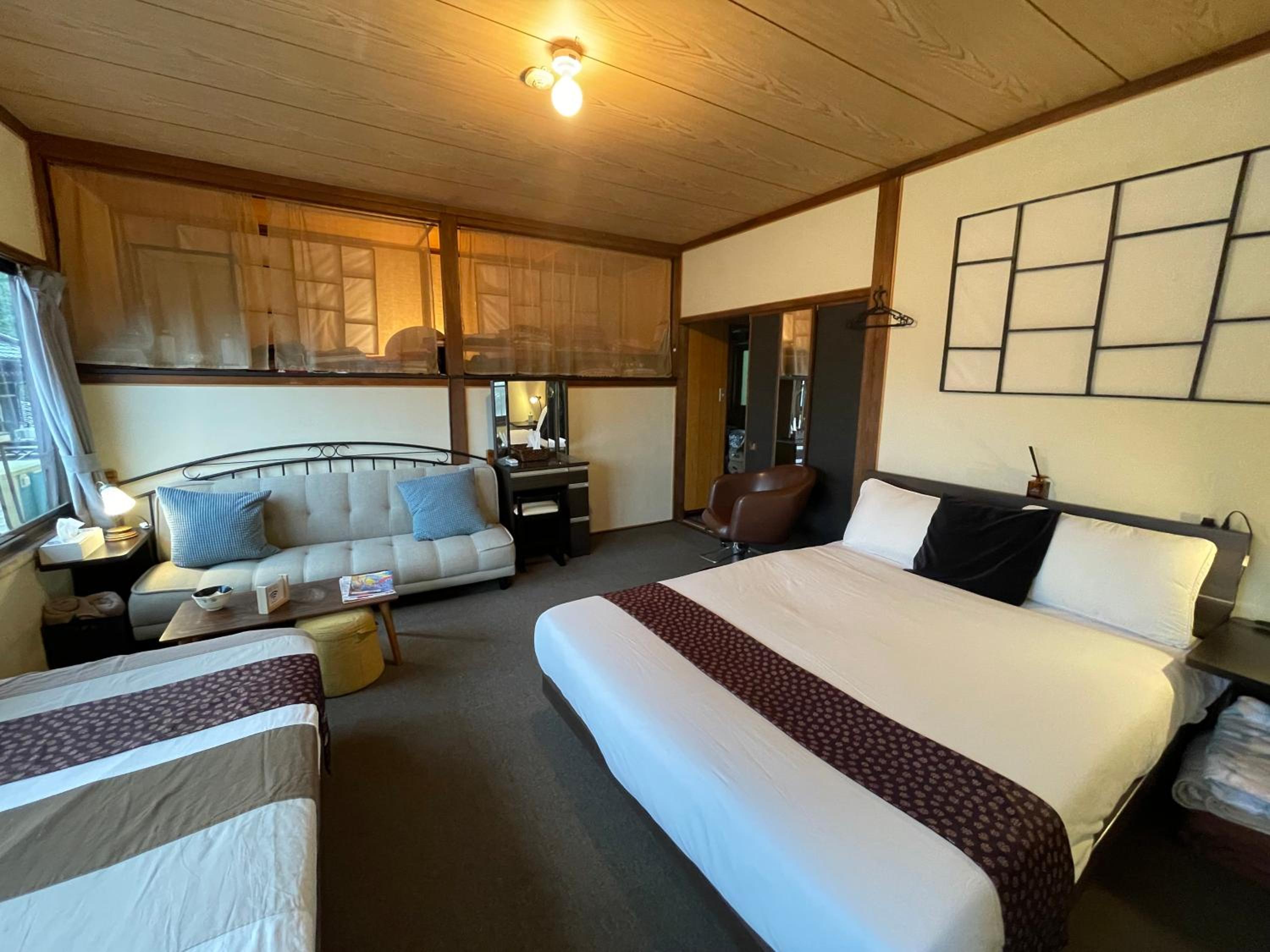 Okawachiyama LODGE - Village of the Secret Kilns! view 2