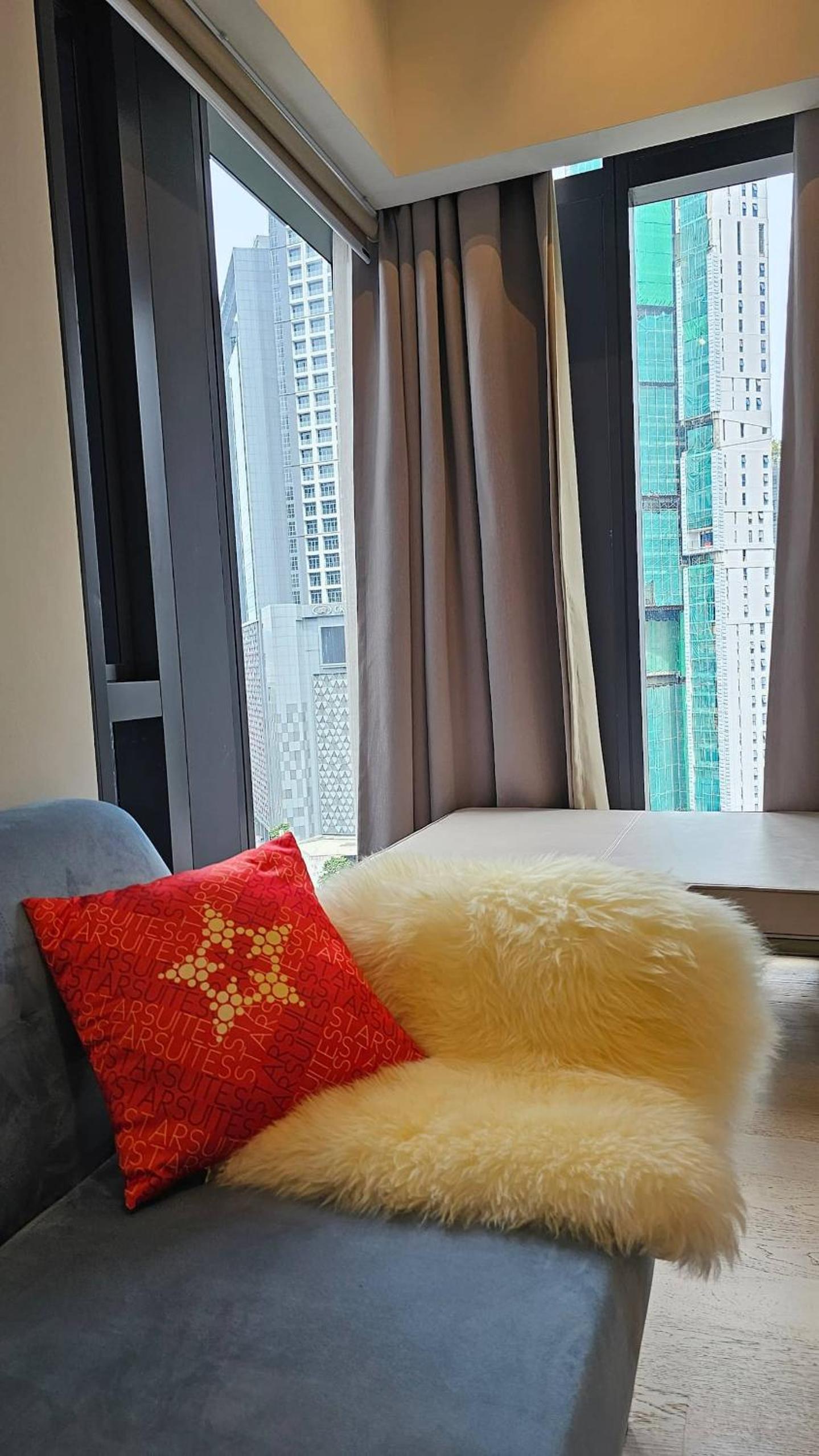 Star Residence Pool View 2br Unit Floor 8
