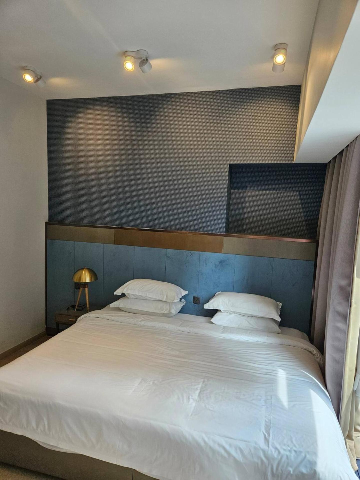 Star Residence Pool View 2br Unit Floor 8