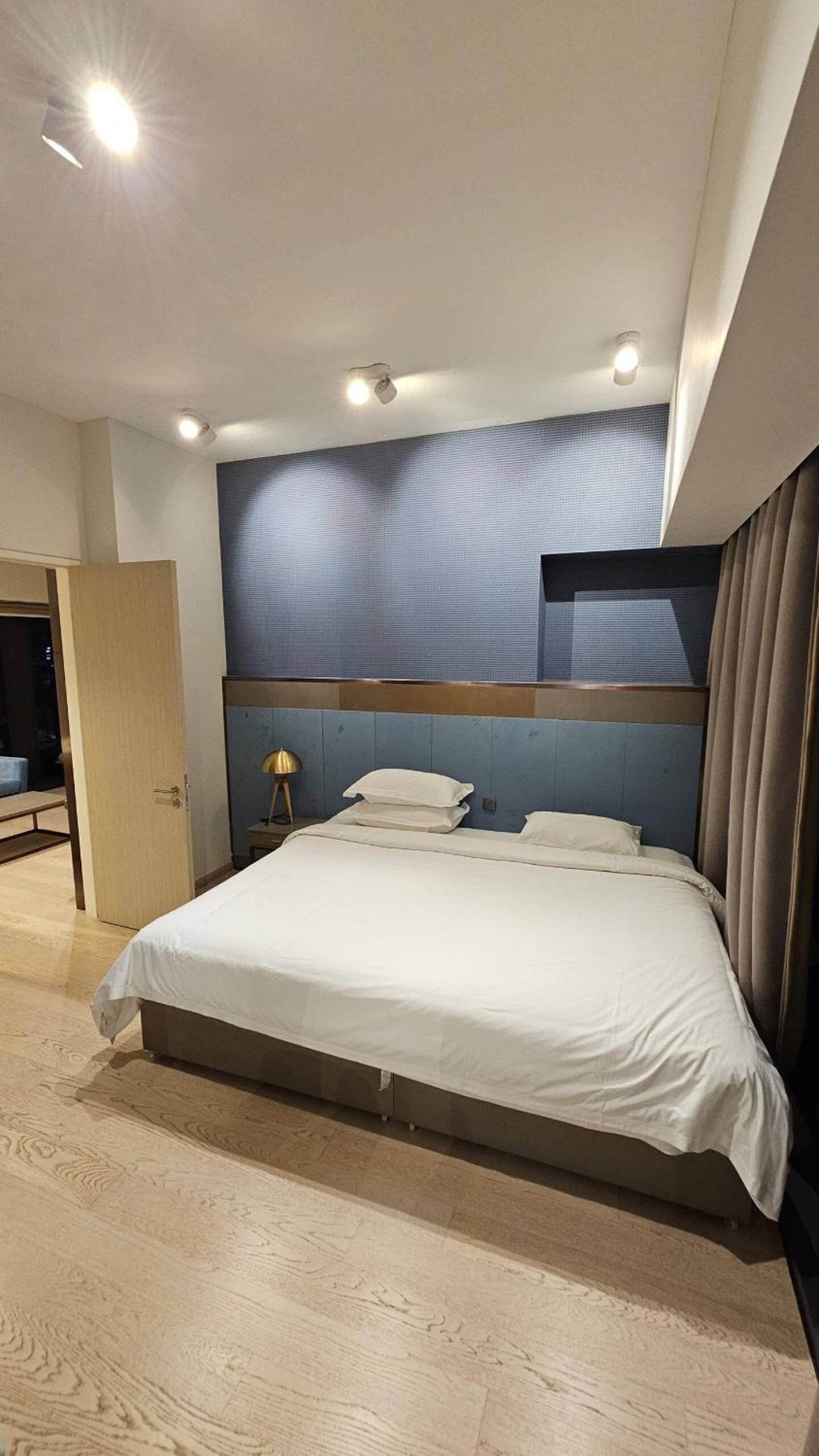 Star Residence Pool View 2br Unit Floor 8