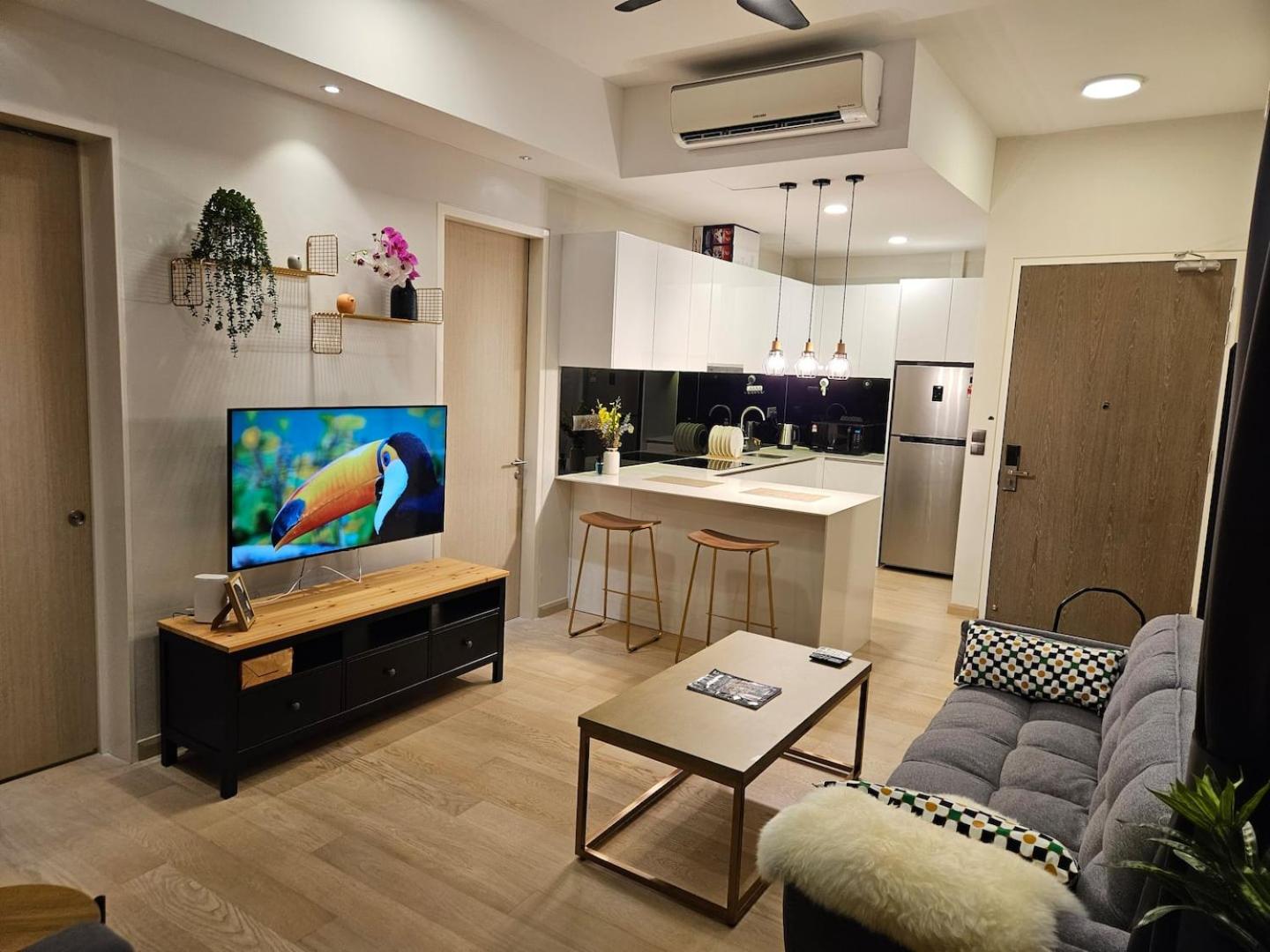 Star Residence 2br Unit Floor 46