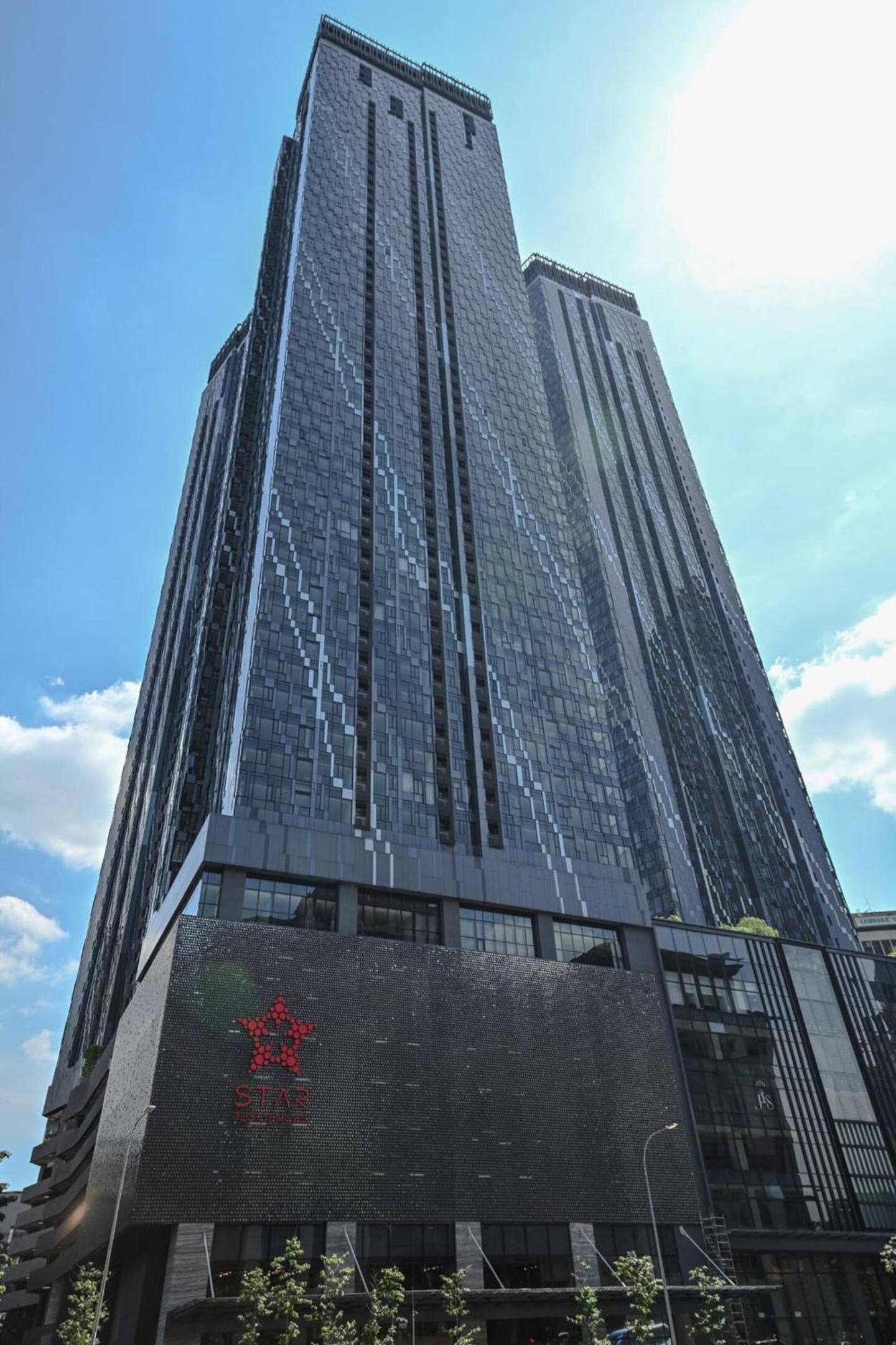 Star Residence 2br Unit Floor 46