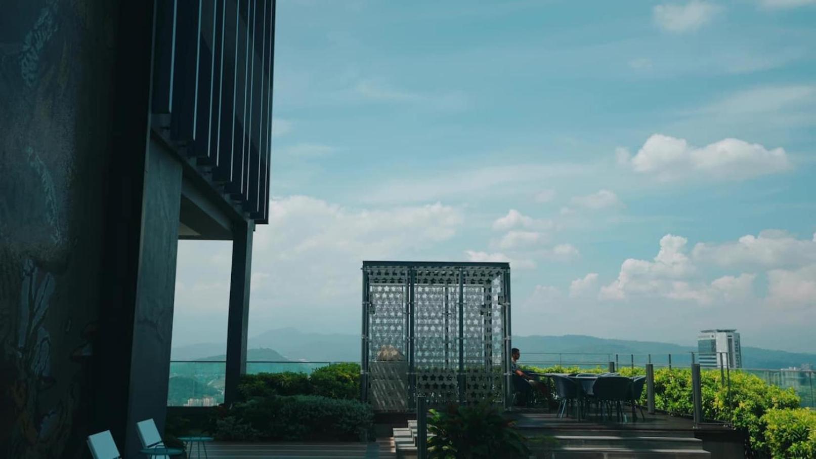 Star Residence 2br Unit Floor 46