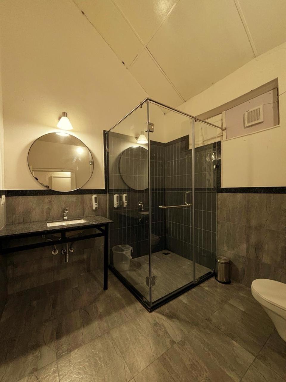 Photo 26