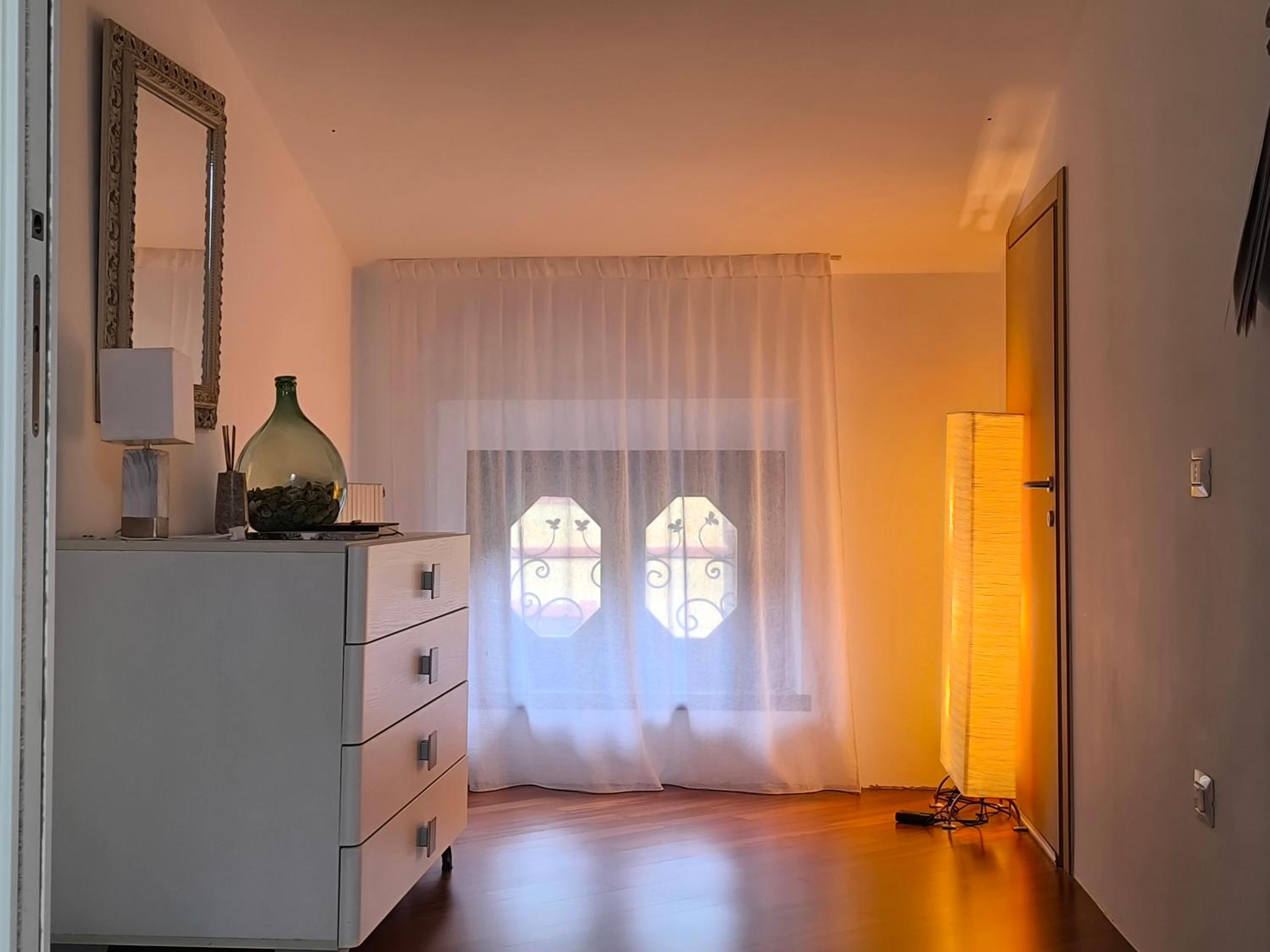 Villa Riva Lago - Apartment with garden and parking view 4