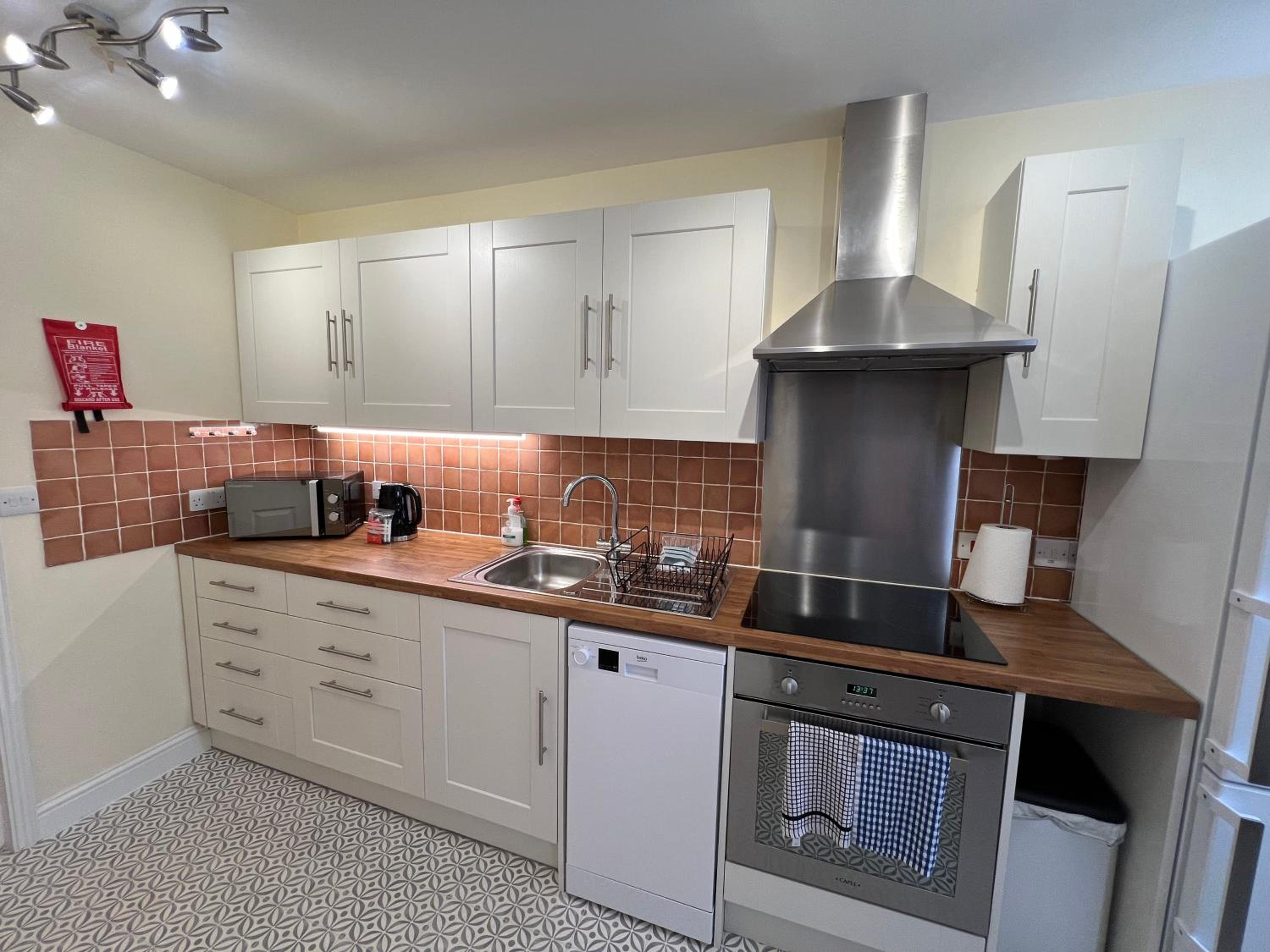Glastonbury High Street Sanctuary- 2 BD, sleeps 3
