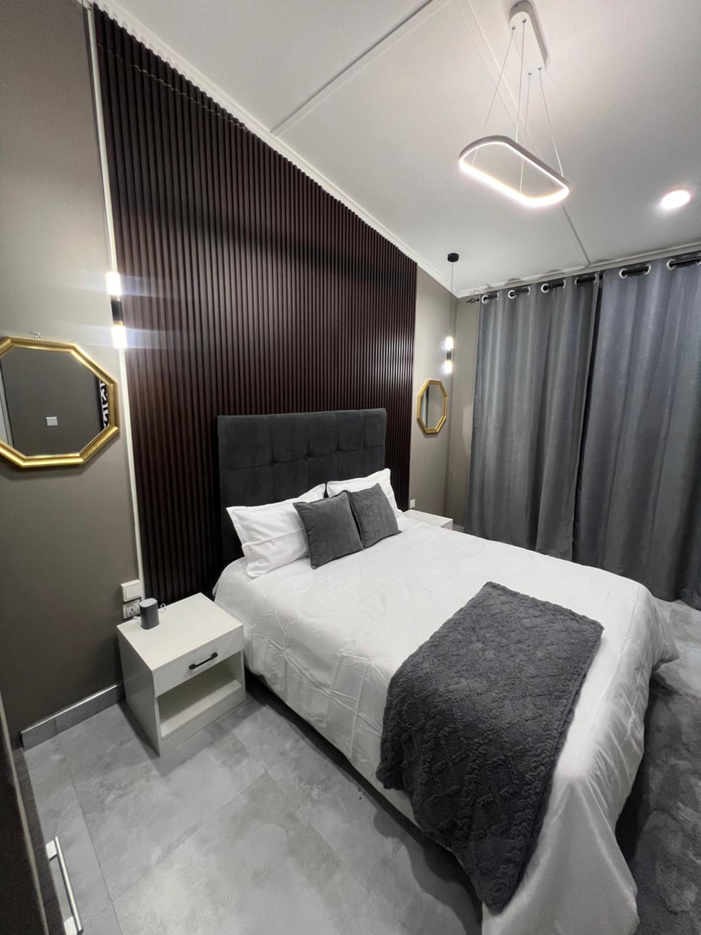 CM Luxury villa 1 view 4