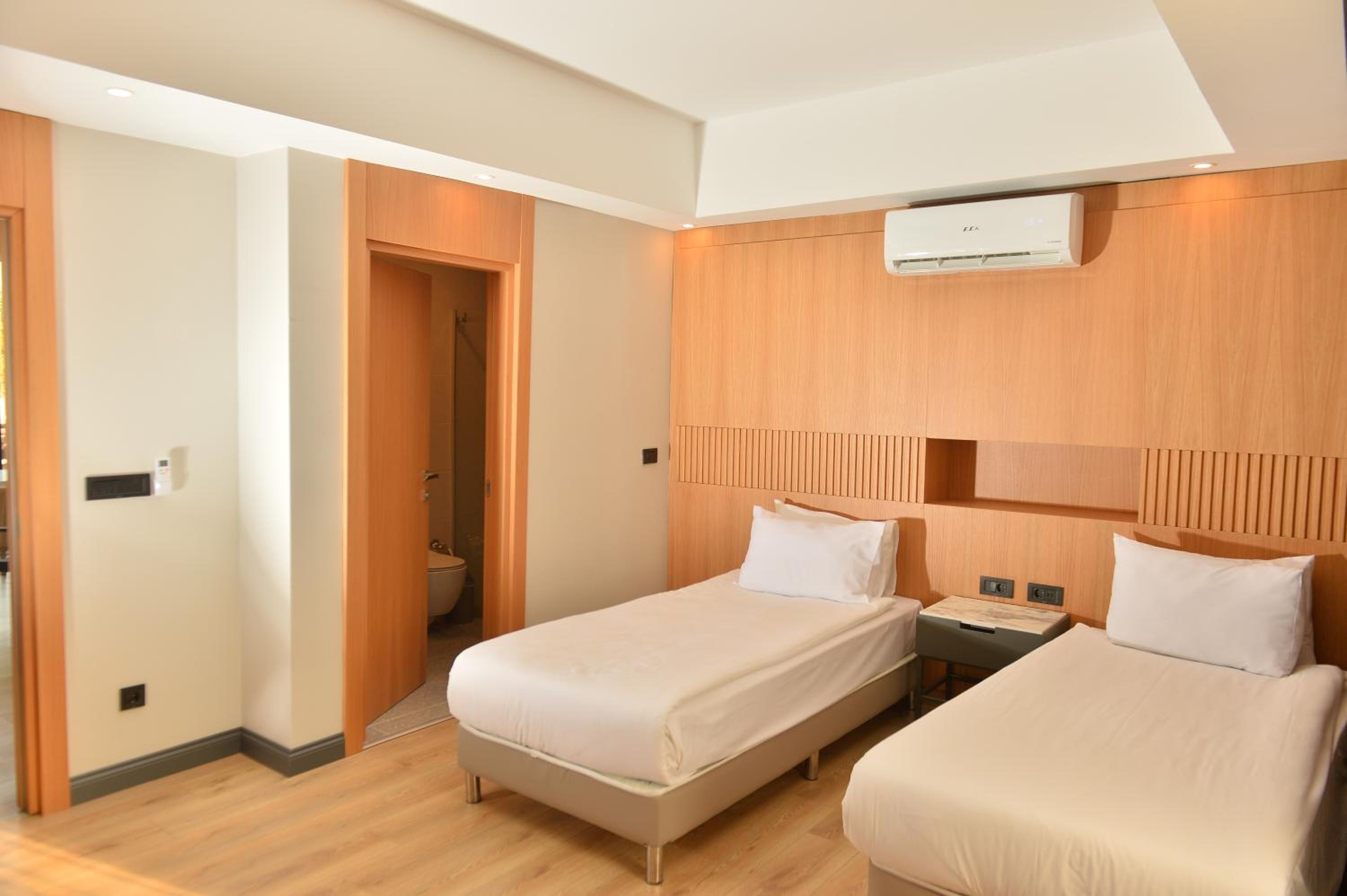 Miarosa Kemer Beach - Image 127