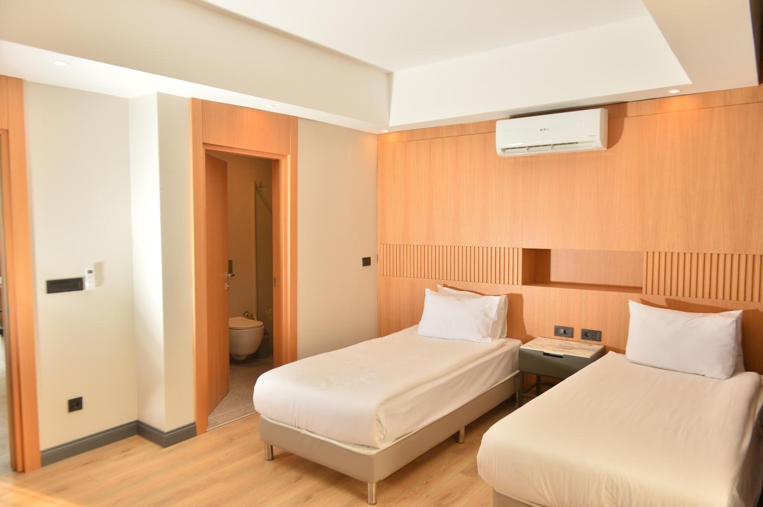 Miarosa Kemer Beach - Image 30