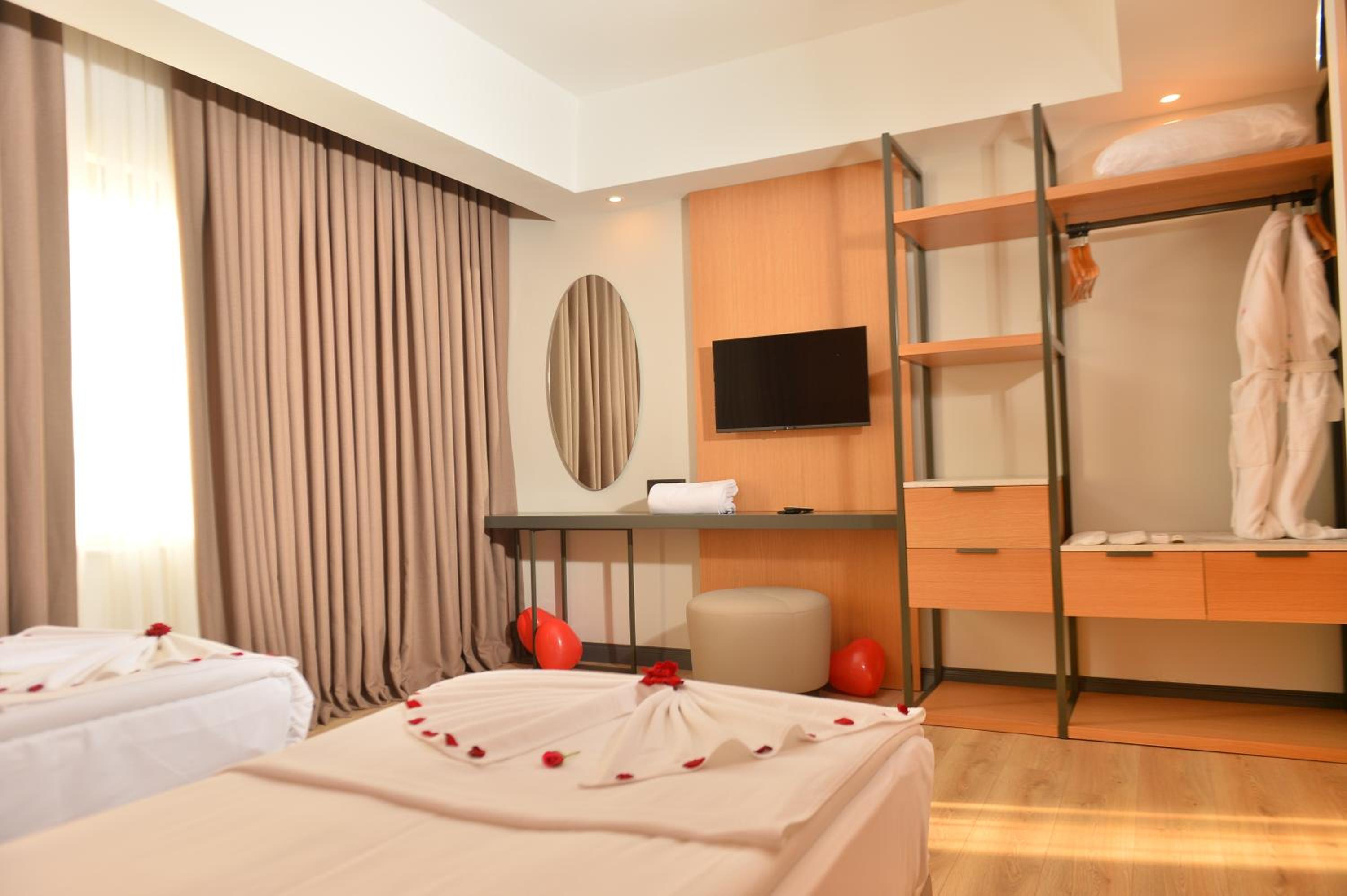 Miarosa Kemer Beach - Image 130