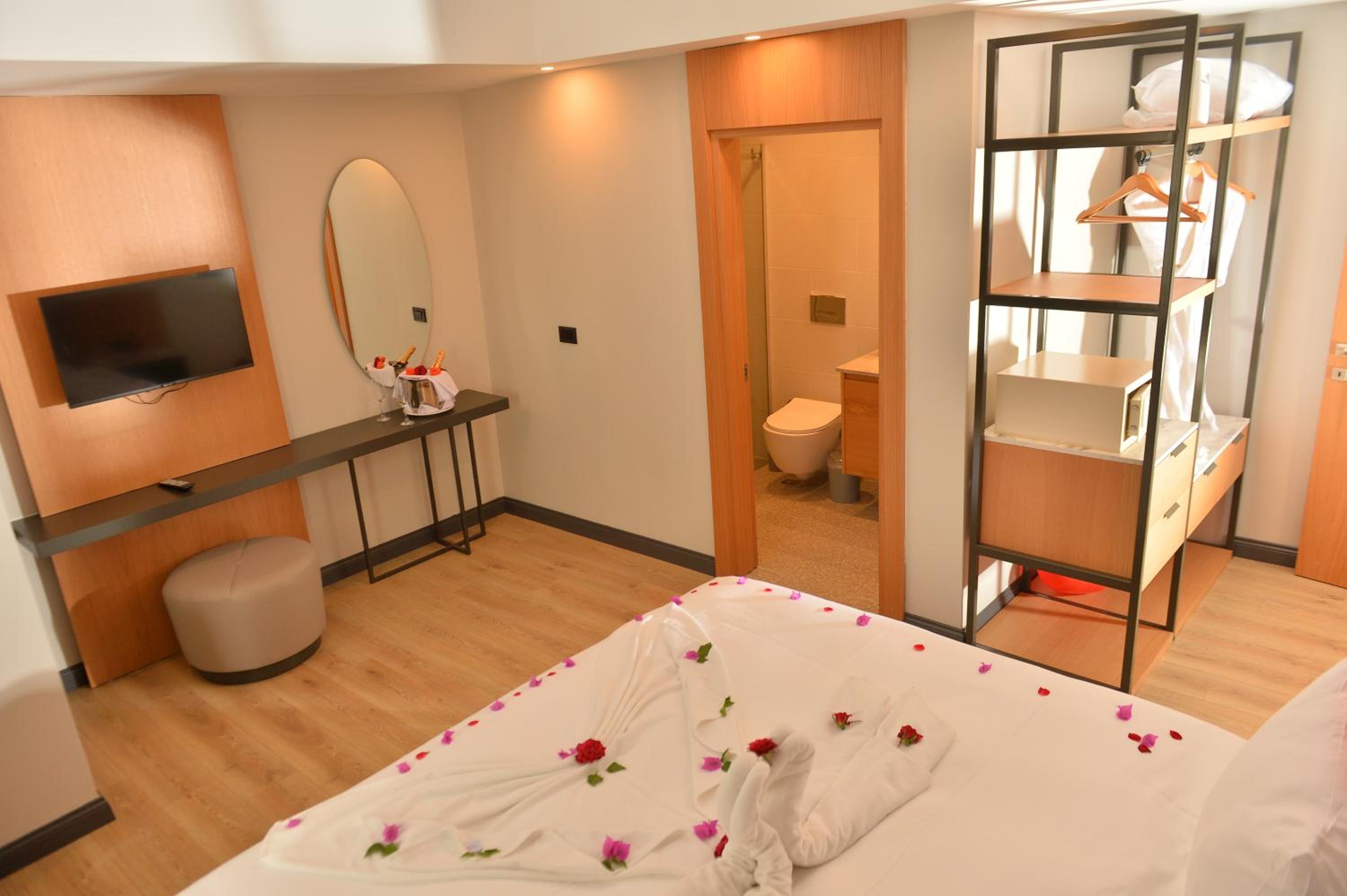 Miarosa Kemer Beach - Image 77