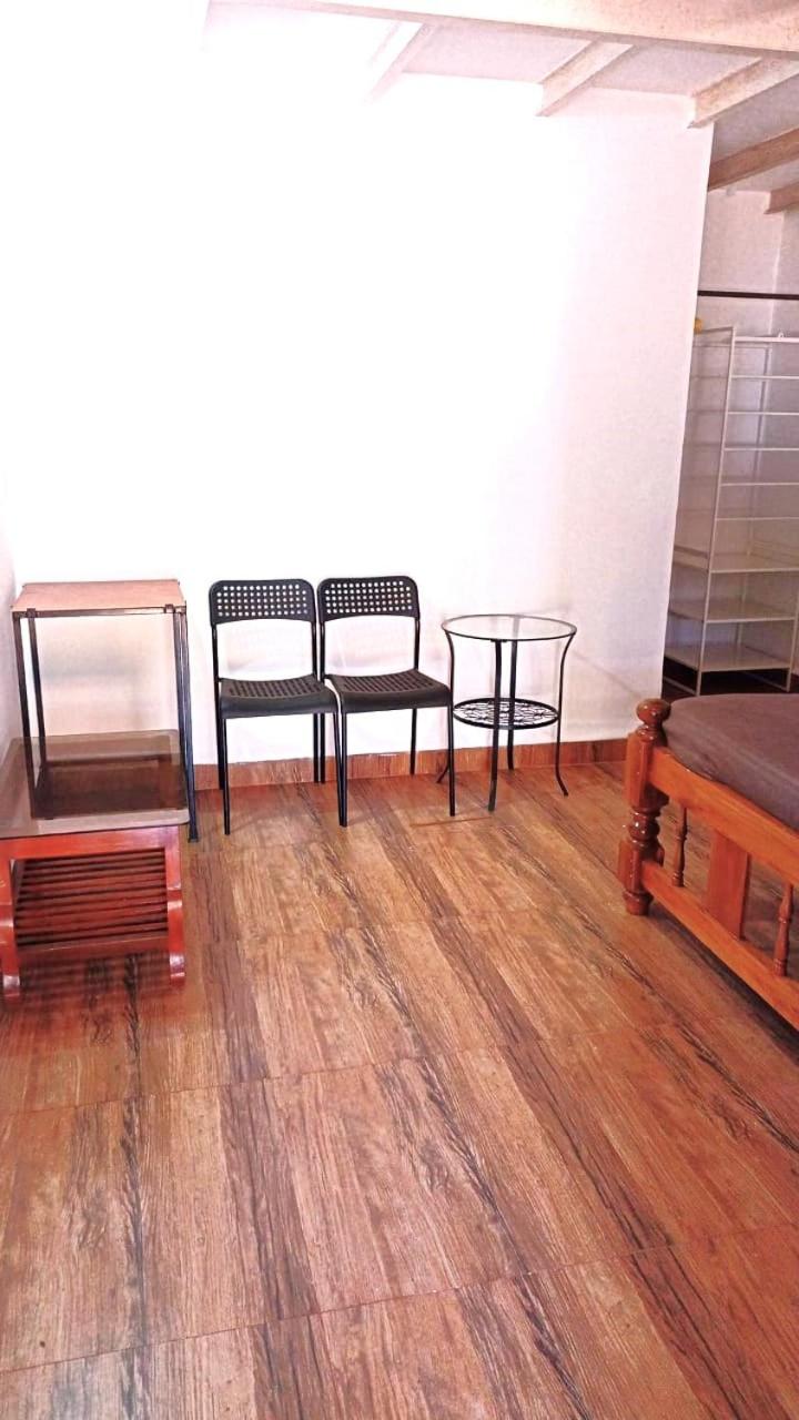 Casa Hillary Guest House view 4