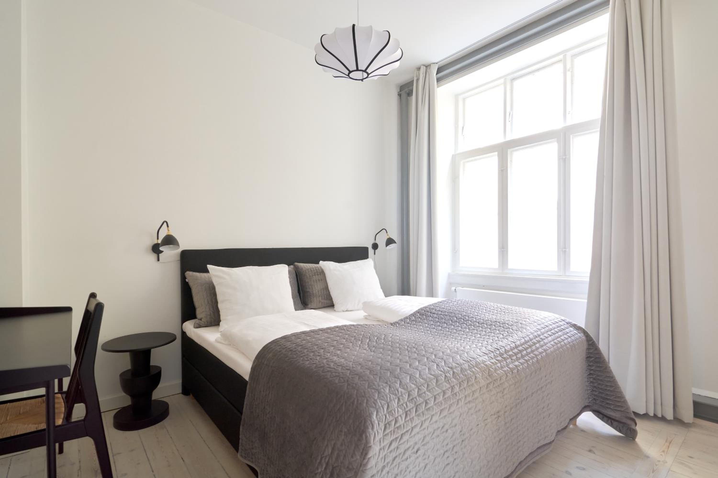Stylish Apartment in Heart of CPH near Strøget & the Canals view 3