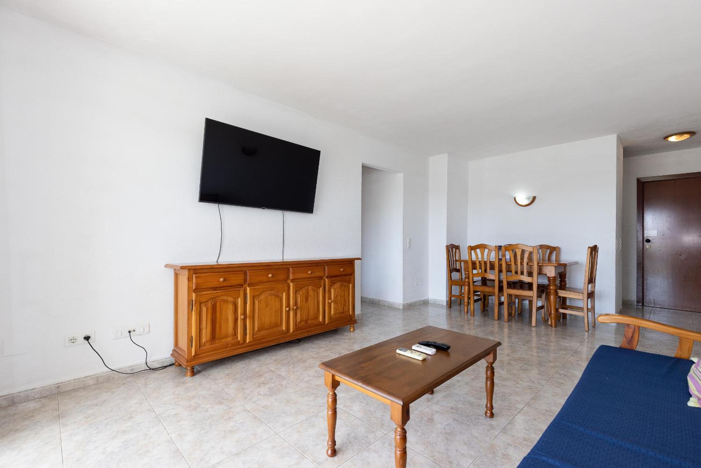 Rentalmar Ventura Village Families