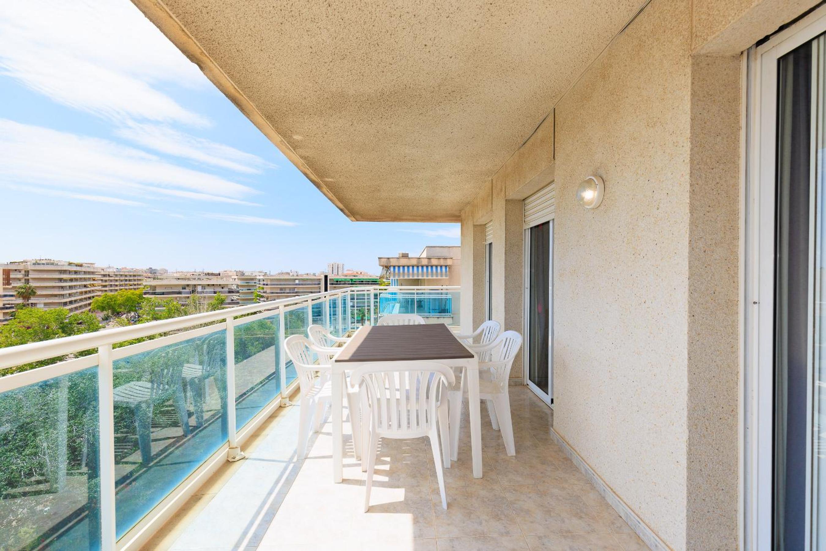 Rentalmar Ventura Village Families