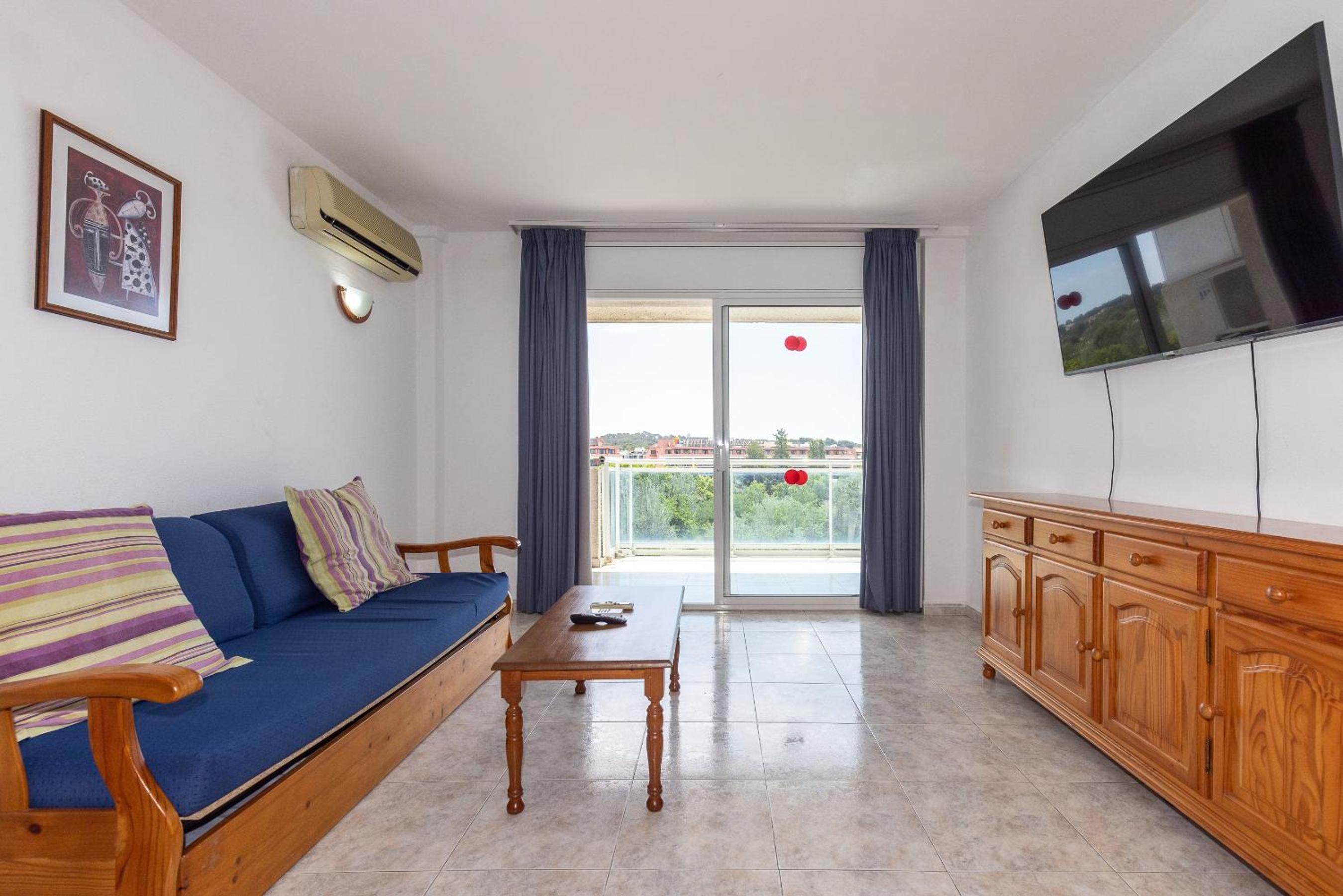 Rentalmar Ventura Village Families