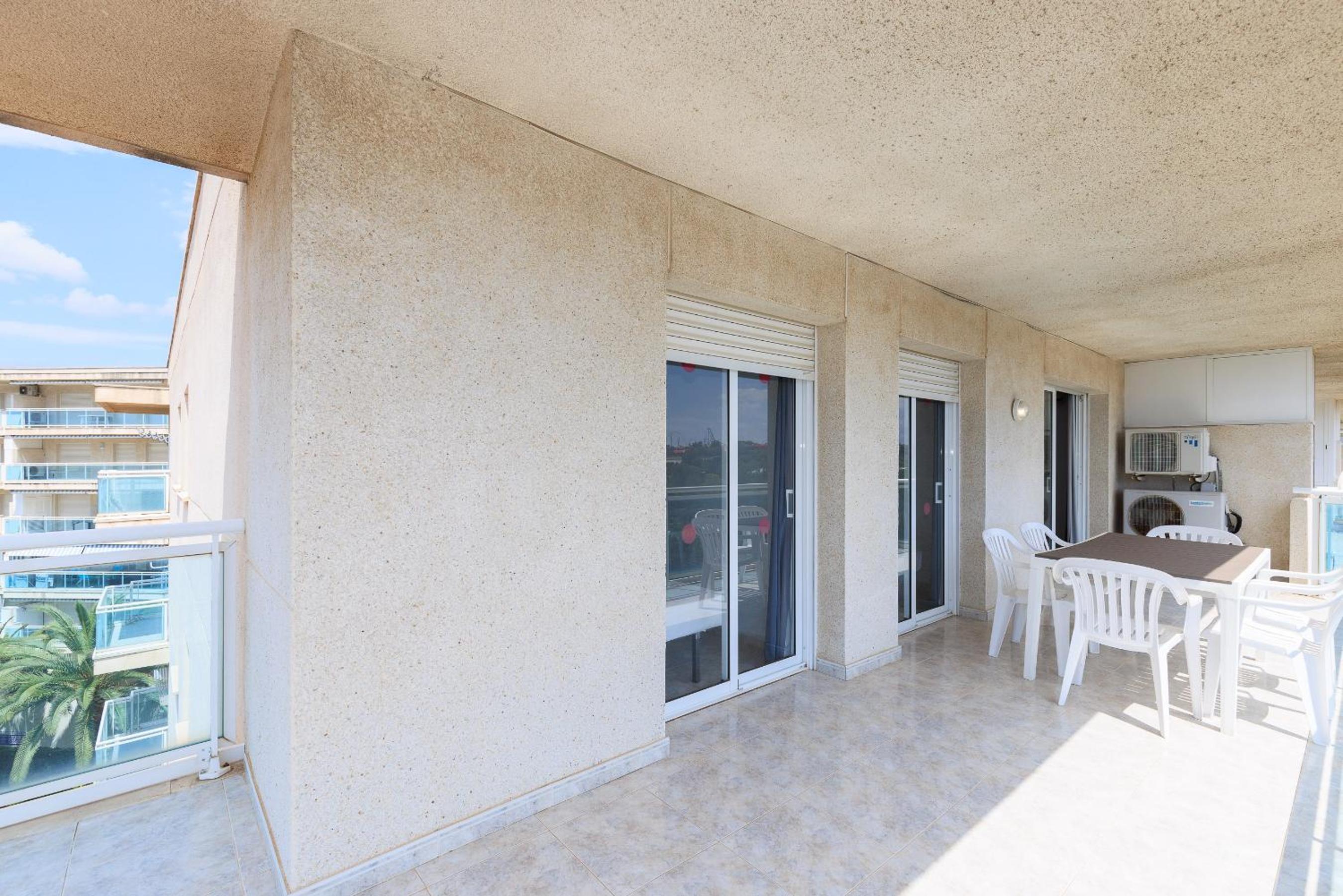 Rentalmar Ventura Village Families
