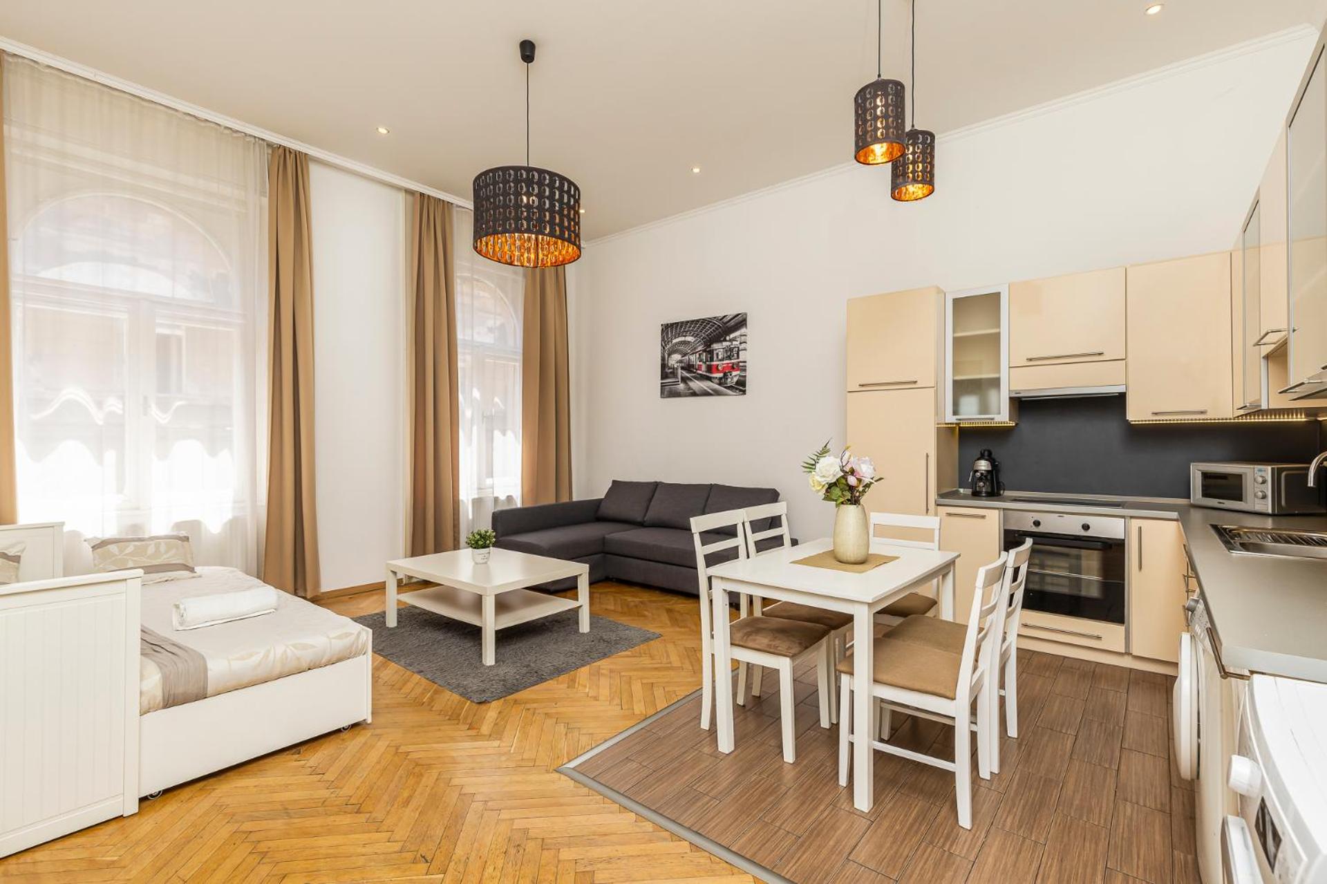 Real Apartments Révay