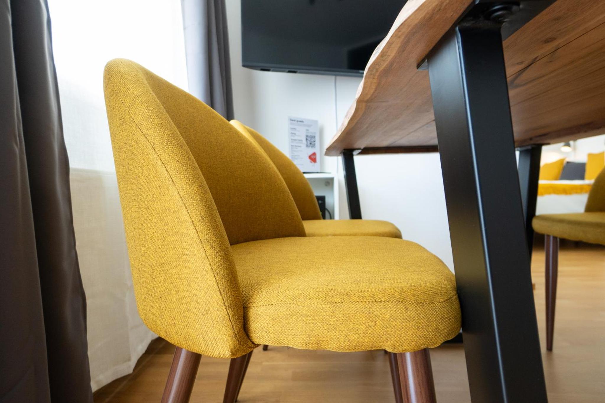 Bright stylish apartment with a huge terrace in a top location