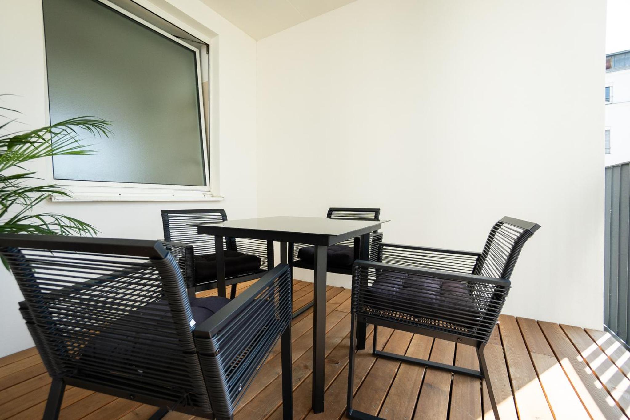 Bright stylish apartment with a huge terrace in a top location