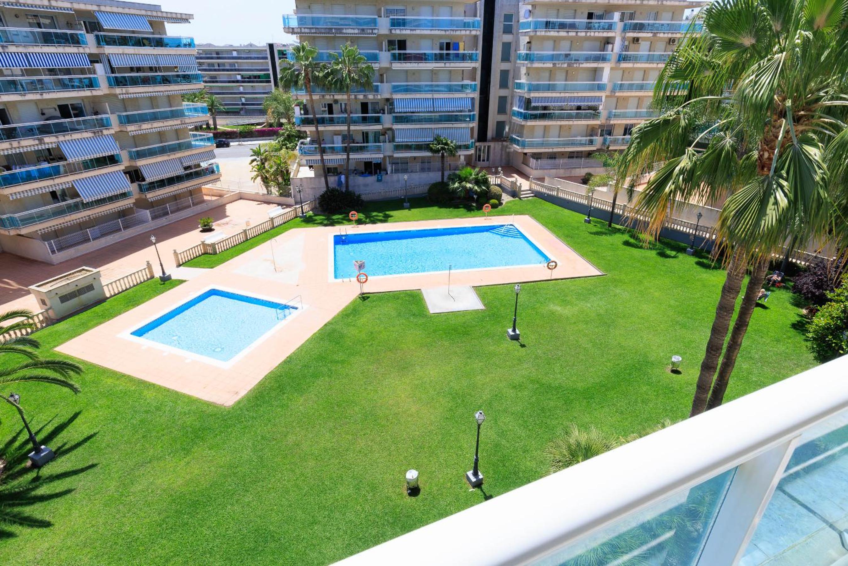 Rentalmar Ventura Village Families