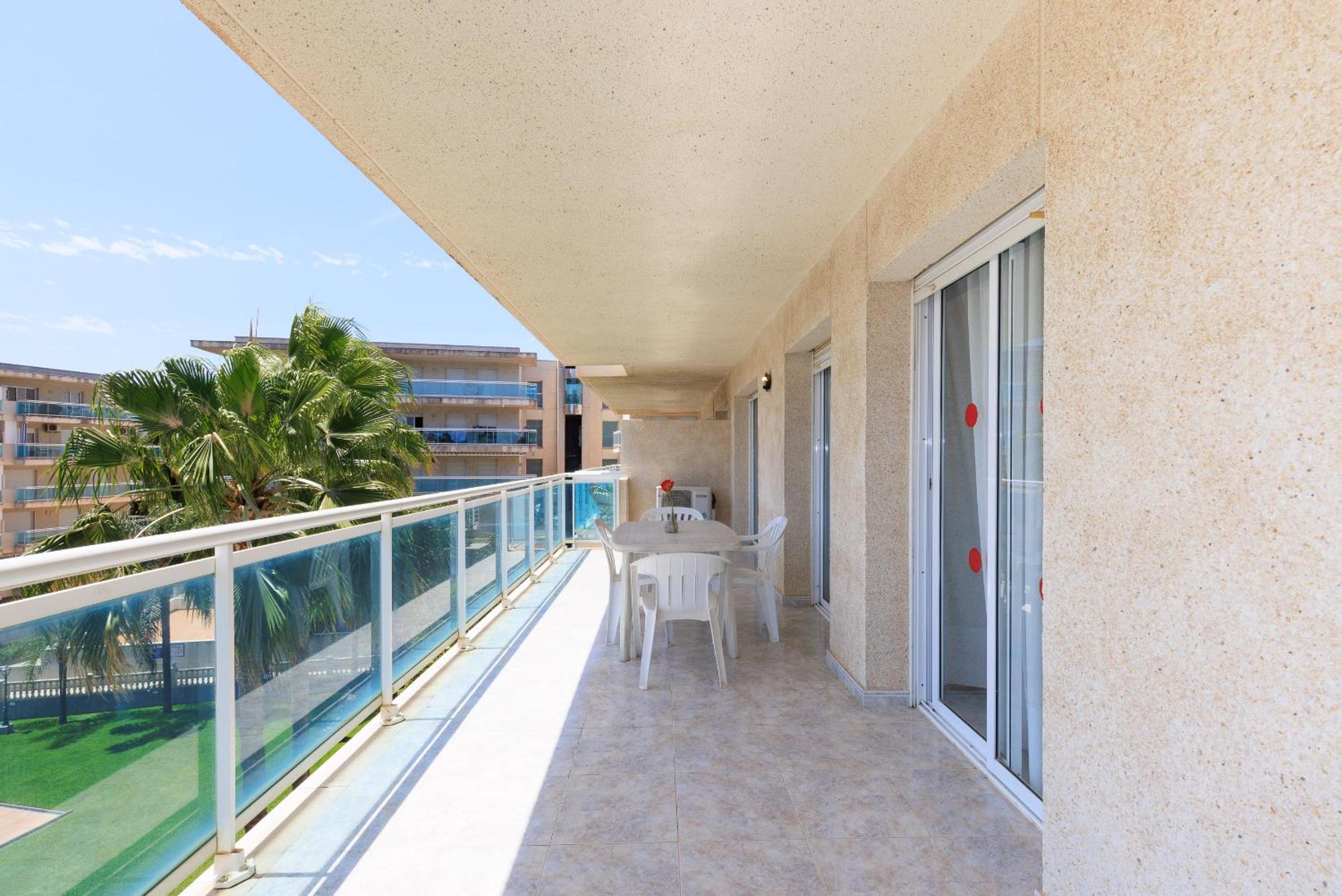 Rentalmar Ventura Village Families