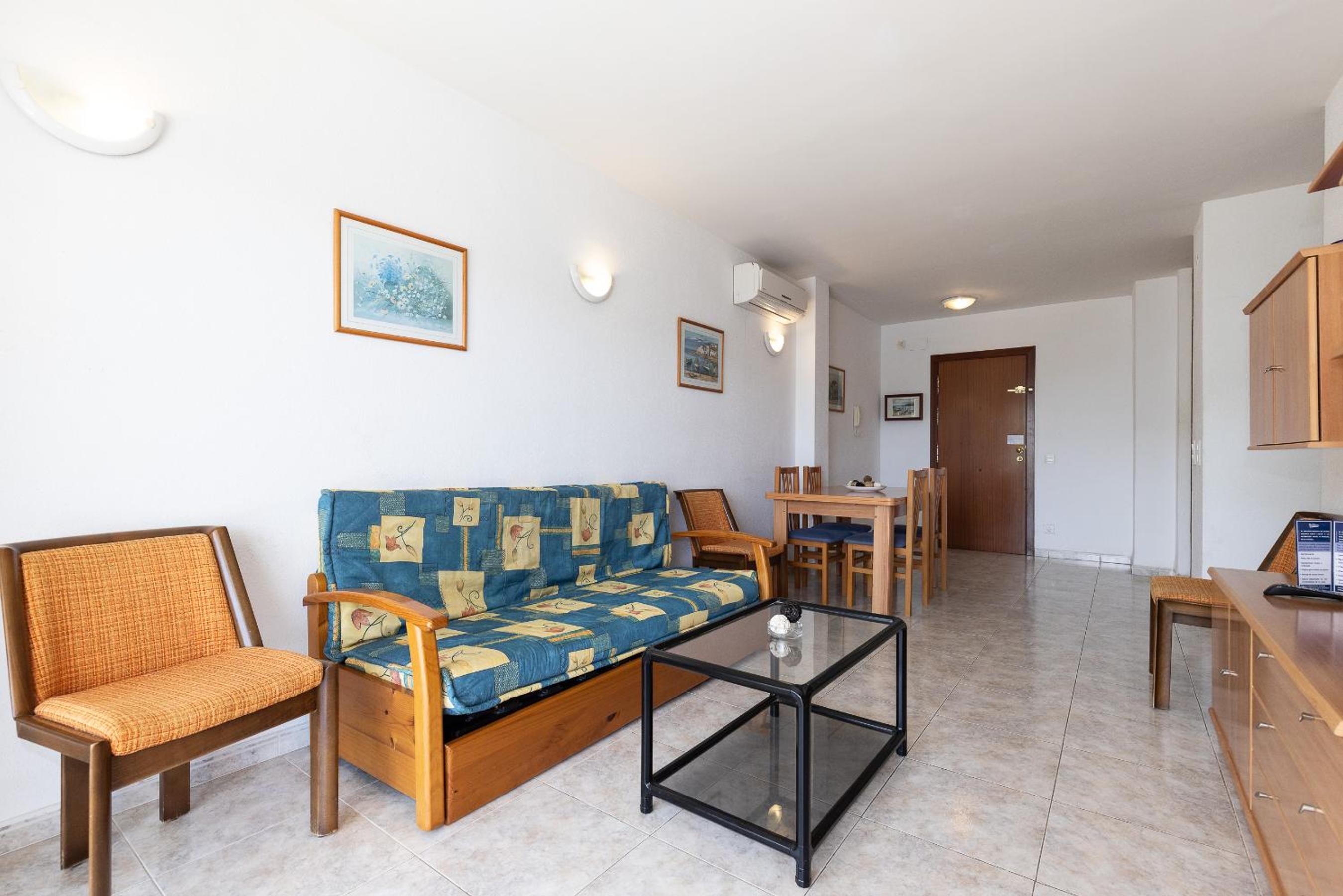 Rentalmar Ventura Village Families