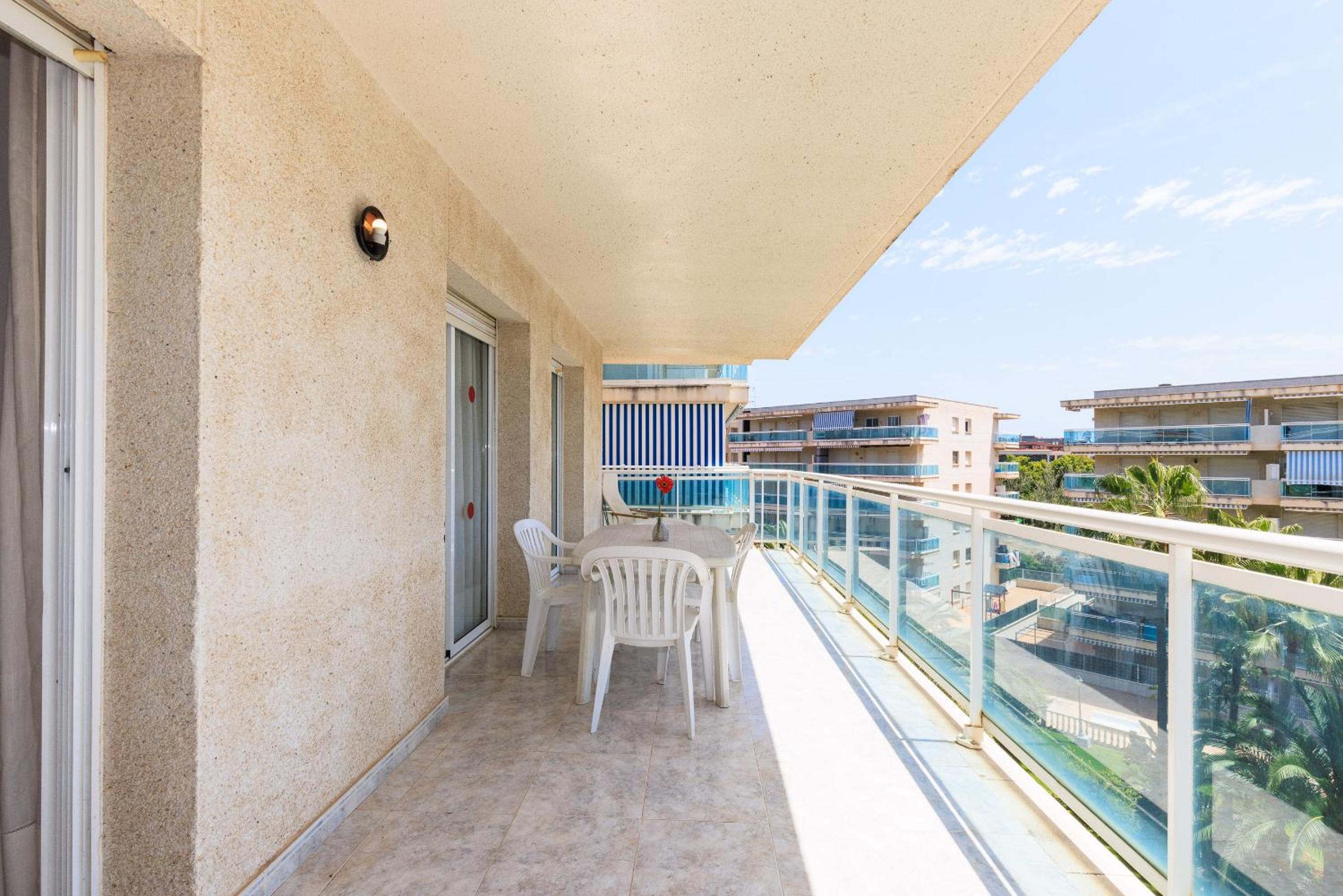 Rentalmar Ventura Village Families