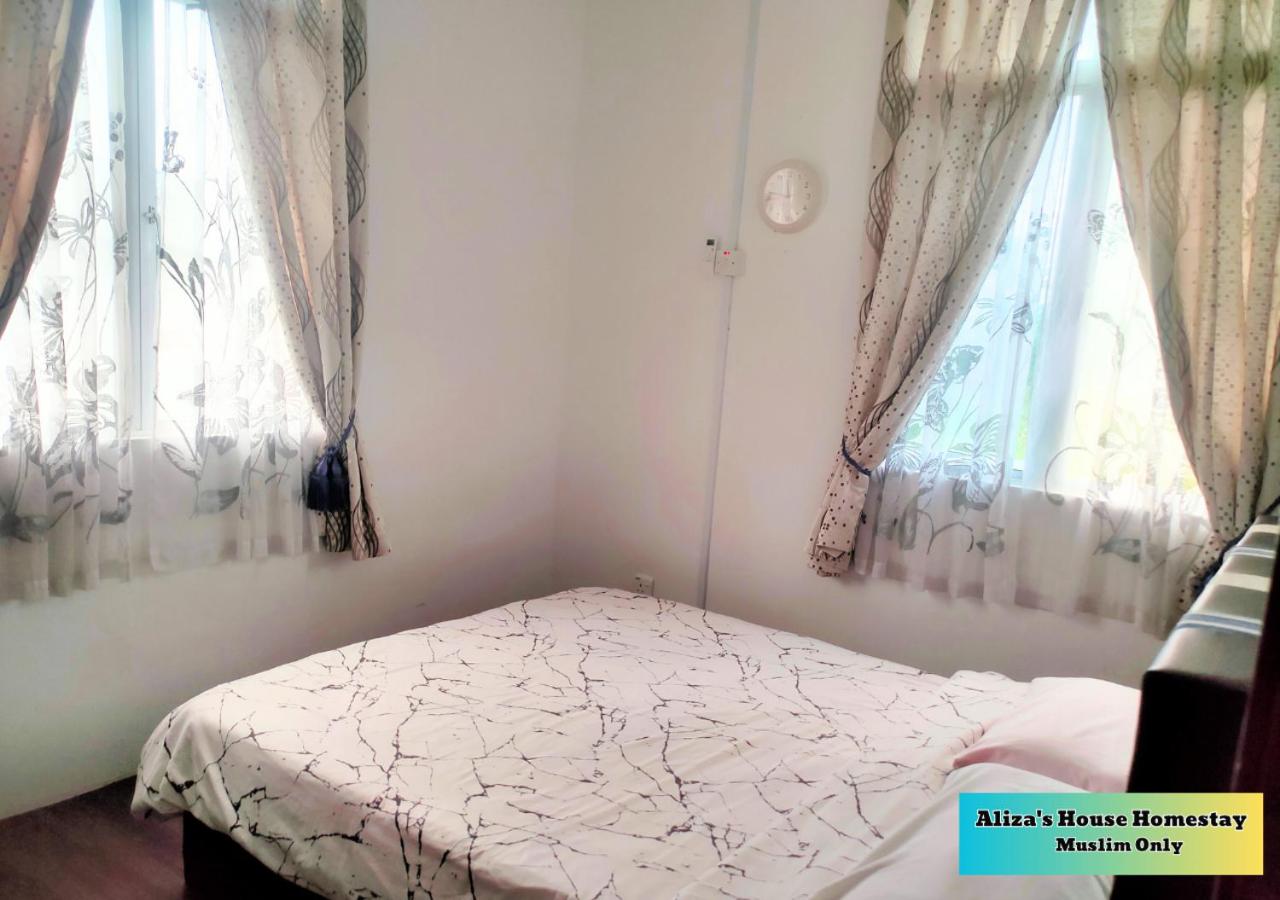 Aliza's House Homestay PD Mini Bungalow
