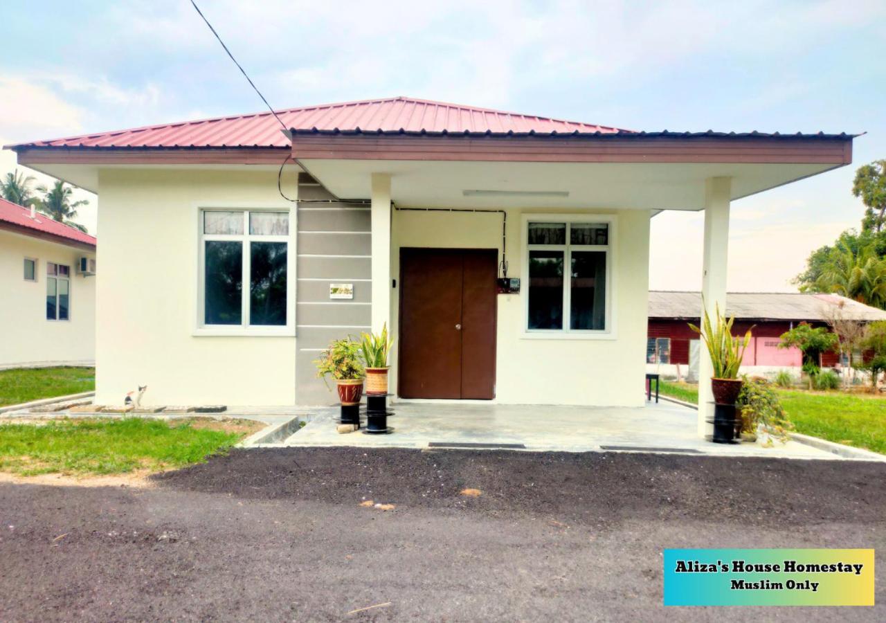 Aliza's House Homestay PD Mini Bungalow