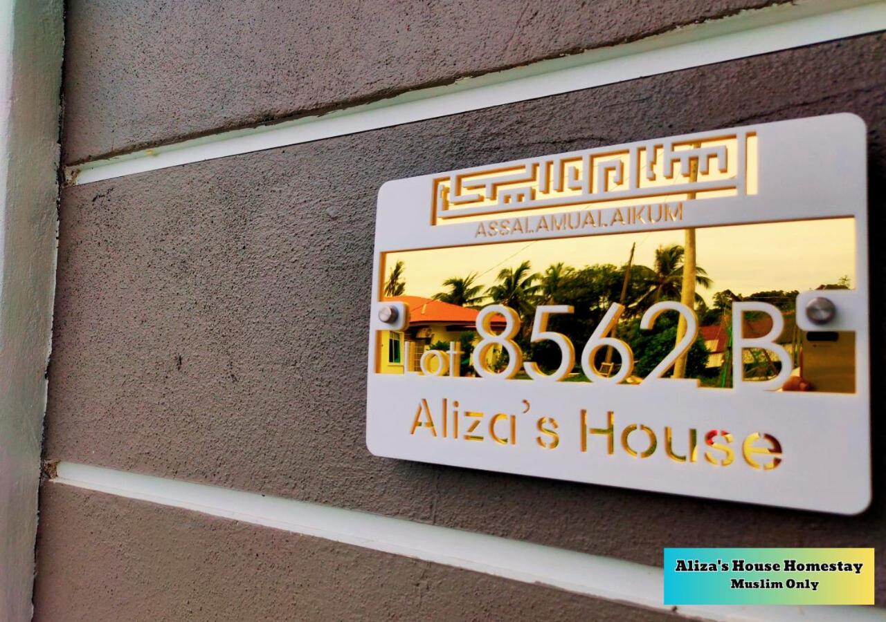Aliza's House Homestay PD Mini Bungalow