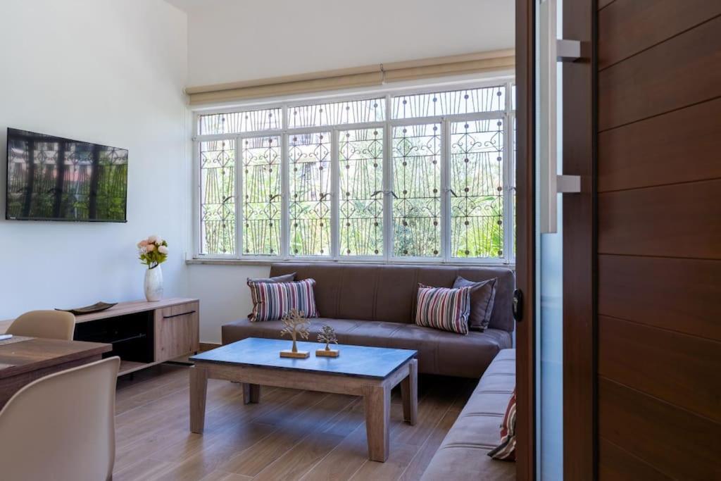 Verdant 1-Bedroom Apartment in Larnaca