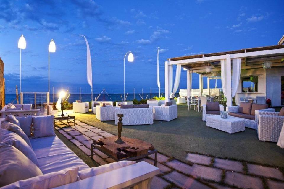 Villa Paola by the sea view 3
