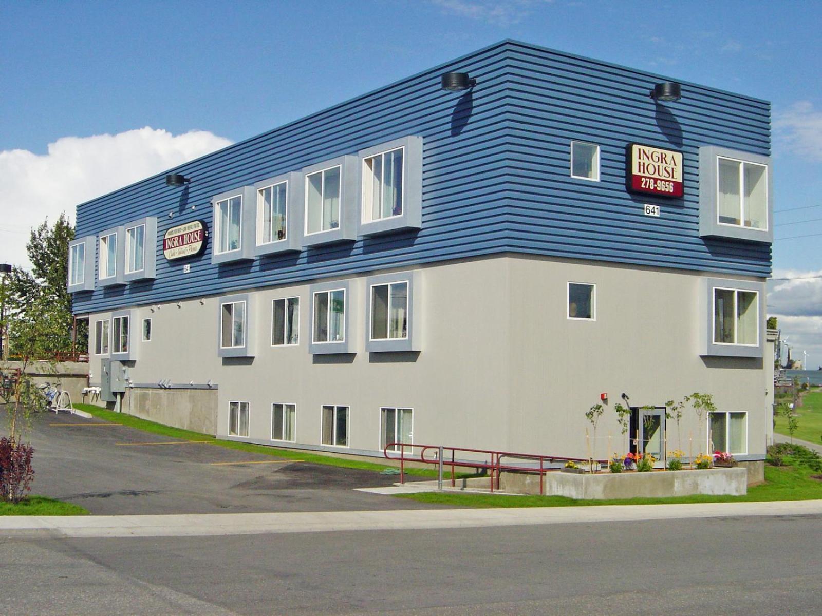 Ingra House Hotel