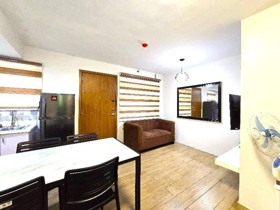 PROMO Tagaytay Pine Suites Two-Bedroom Cozy Log-Cabin Condo view 4