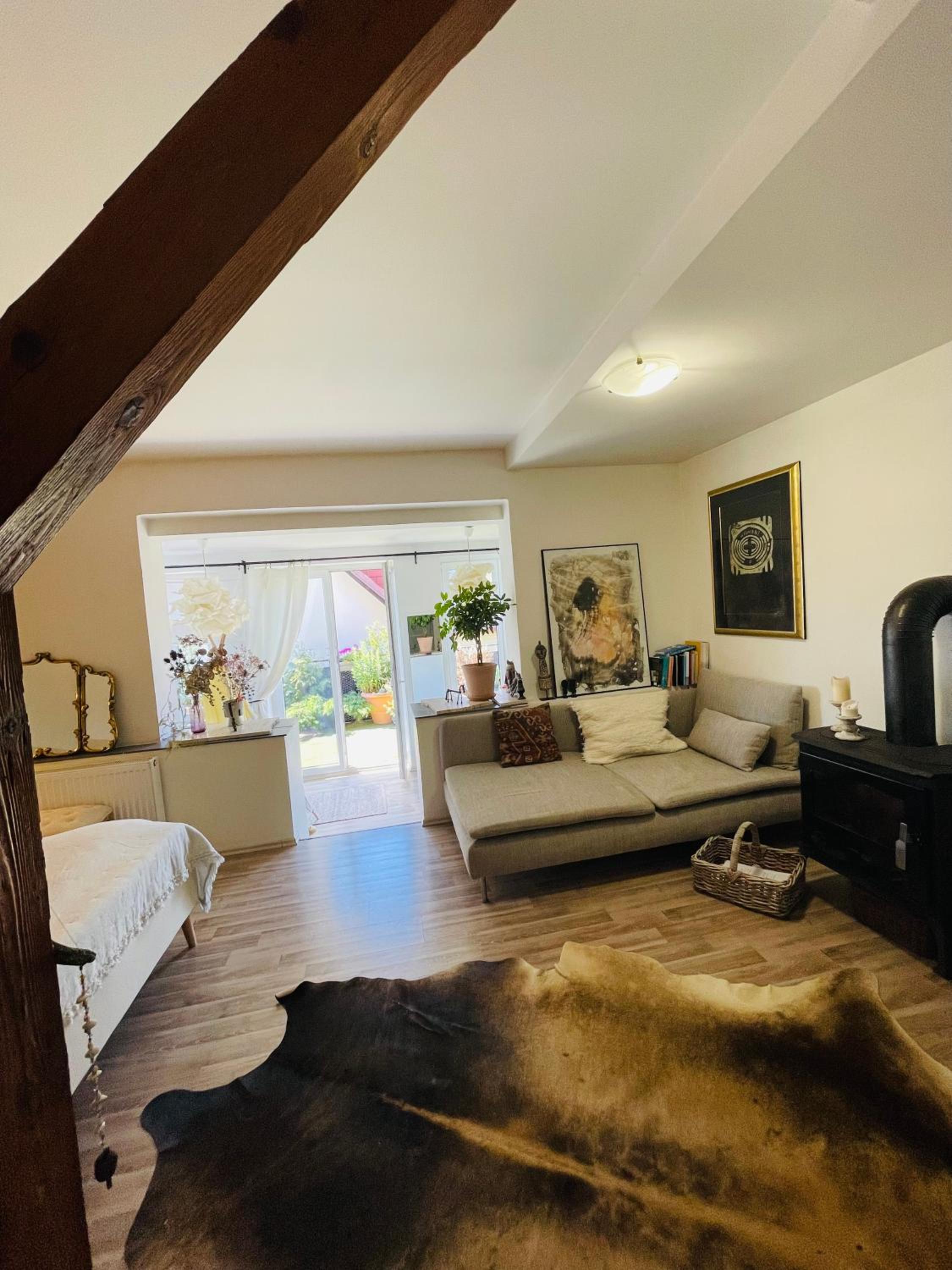 Flat with heart and art nearby centre of the Prague